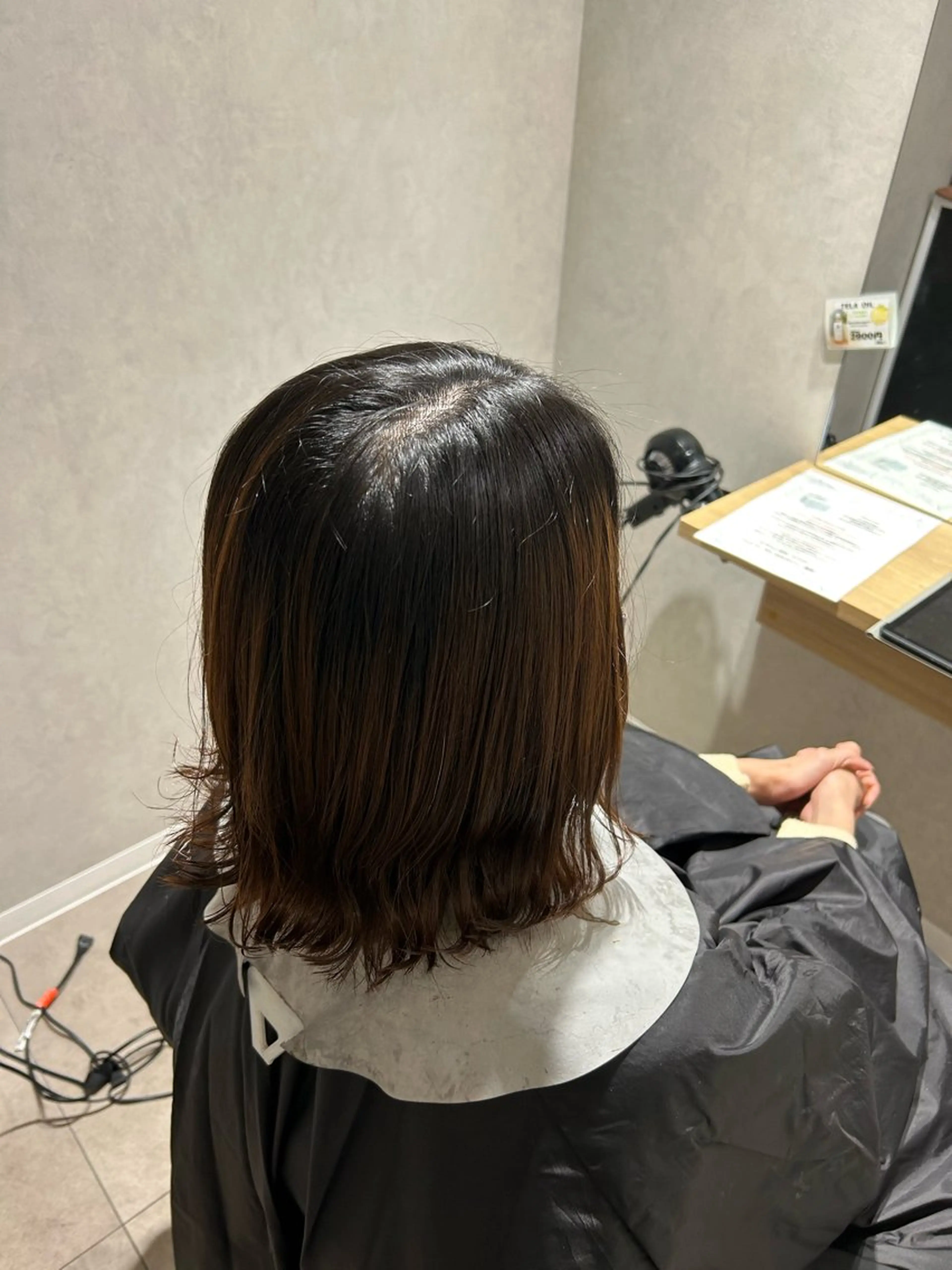 ミディアム カット VIE.ORNER 土気🍀小岩井樹のヘアスタイル