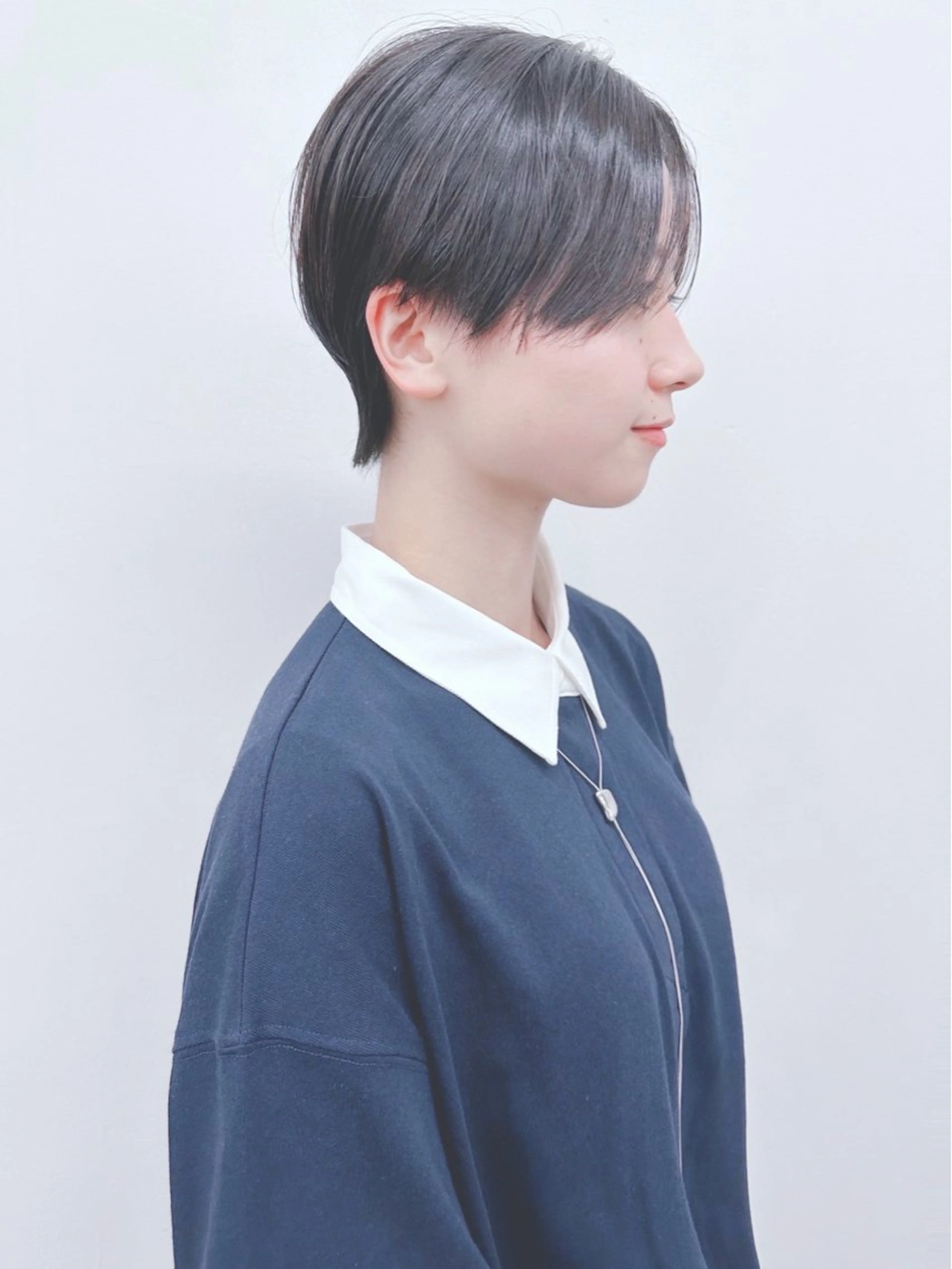 ショート とうい/パーマボブ/ くせ毛/丸みボブのヘアスタイル
