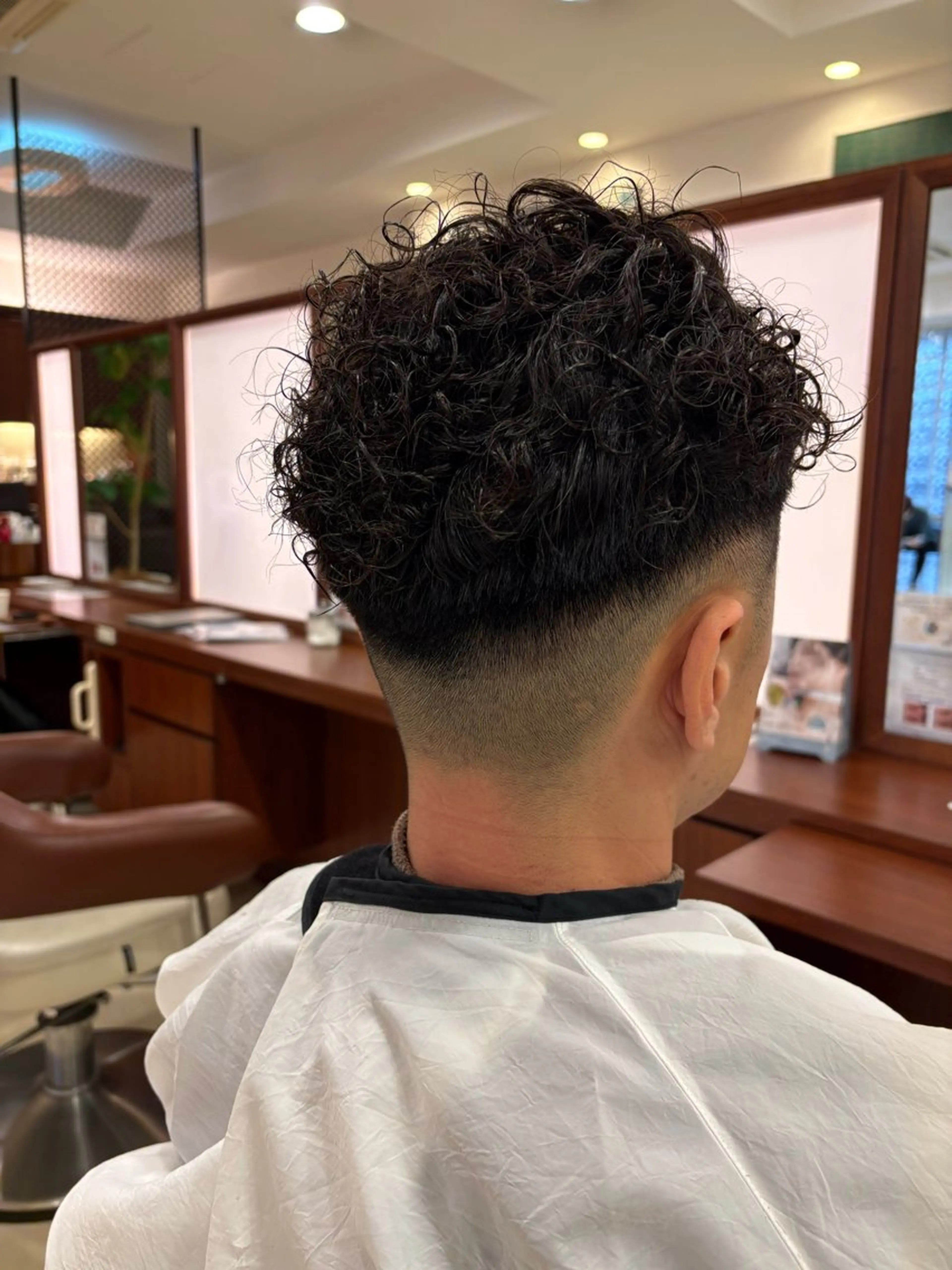 ショート パーマ メンズ GO TODAY シェアサロン 名古屋パルコ所属・仲地 大地のヘアスタイル