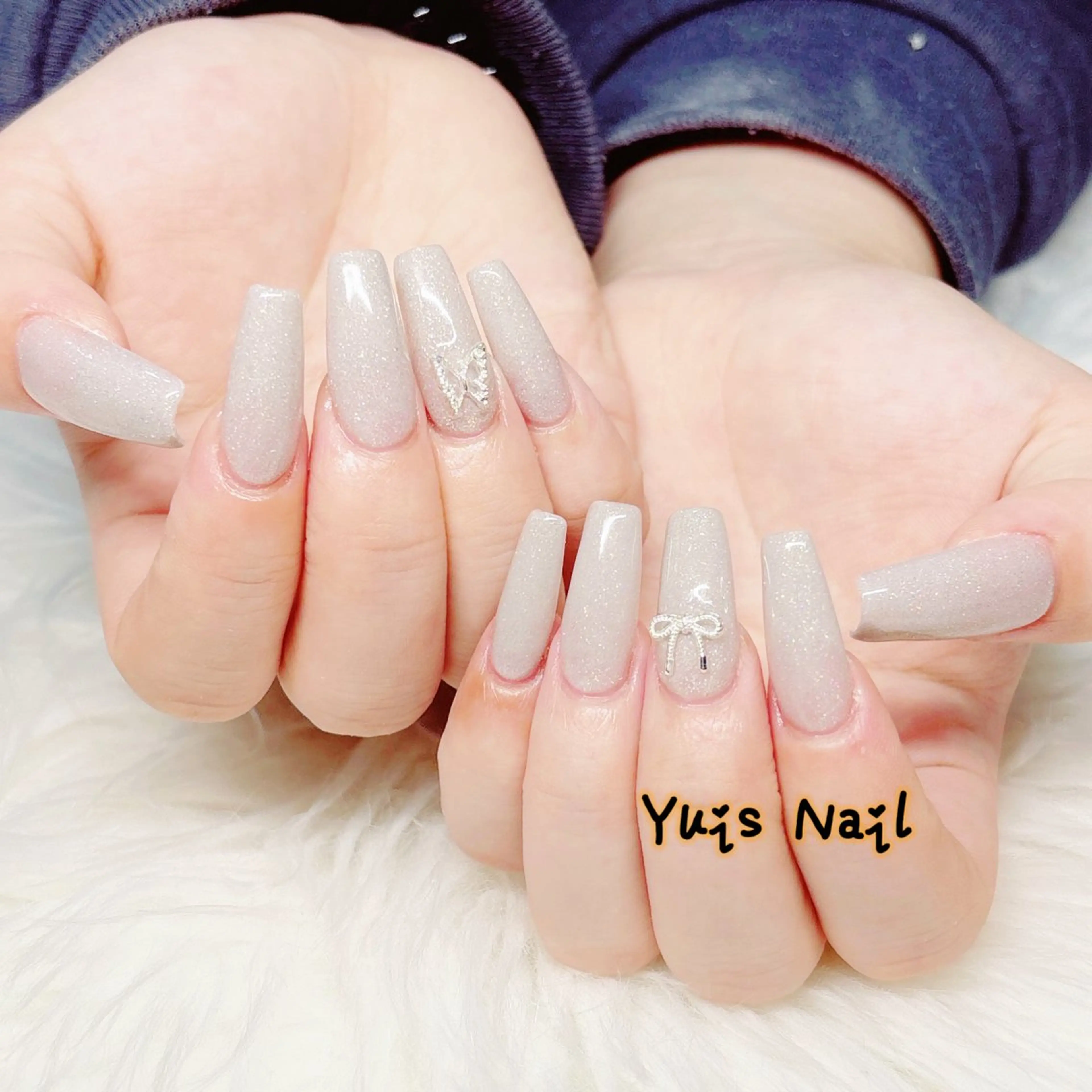 ネイル リボン スカルプネイル 冬ネイル ハンドネイル Yuis Nailスカルプ専門のネイルデザイン