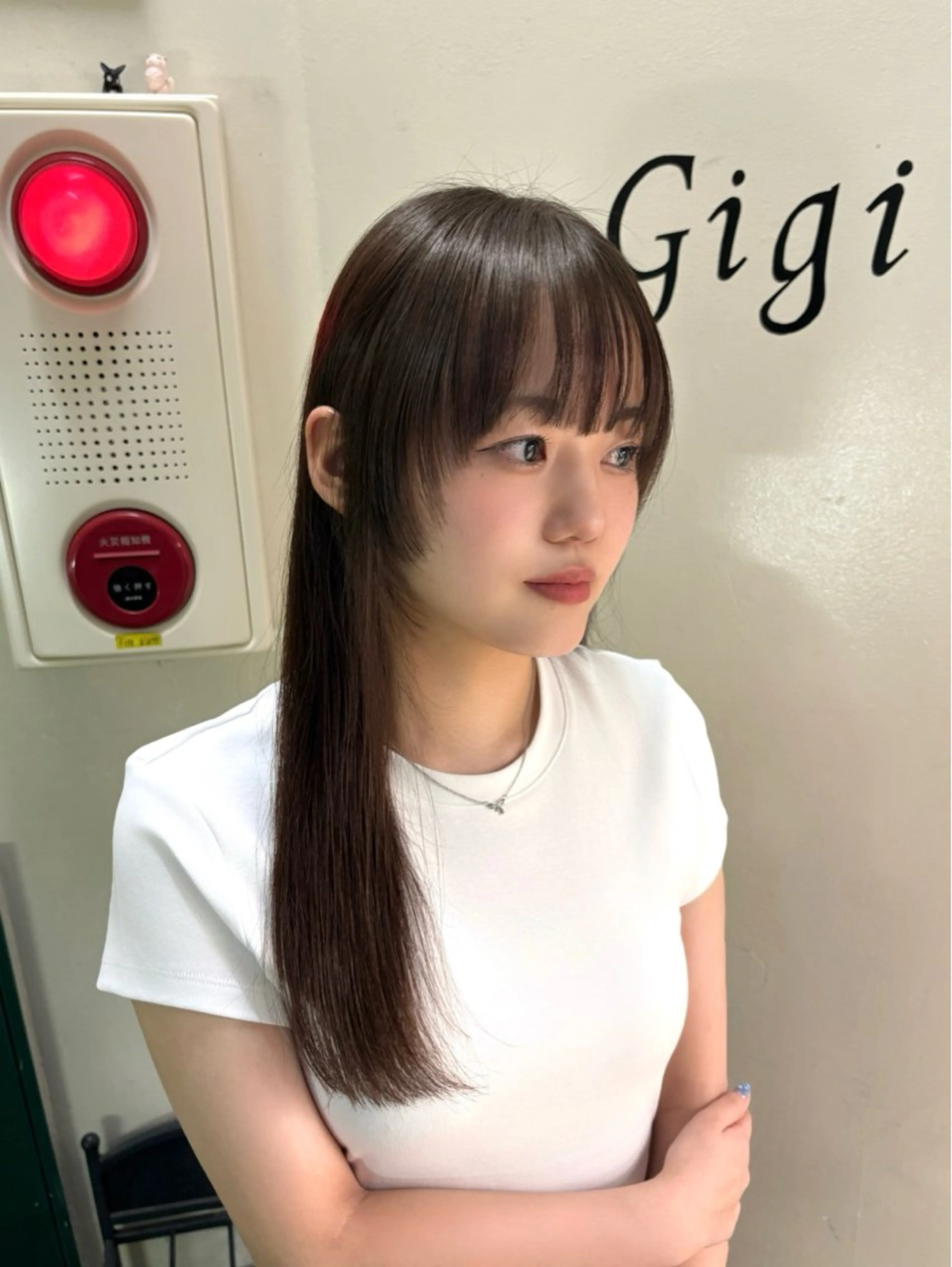 ロング カラー 酸性ストレート カット 縮毛矯正 Gigi 代々木所属・りこ 🐈‍⬛韓国艶カラーのヘアスタイル