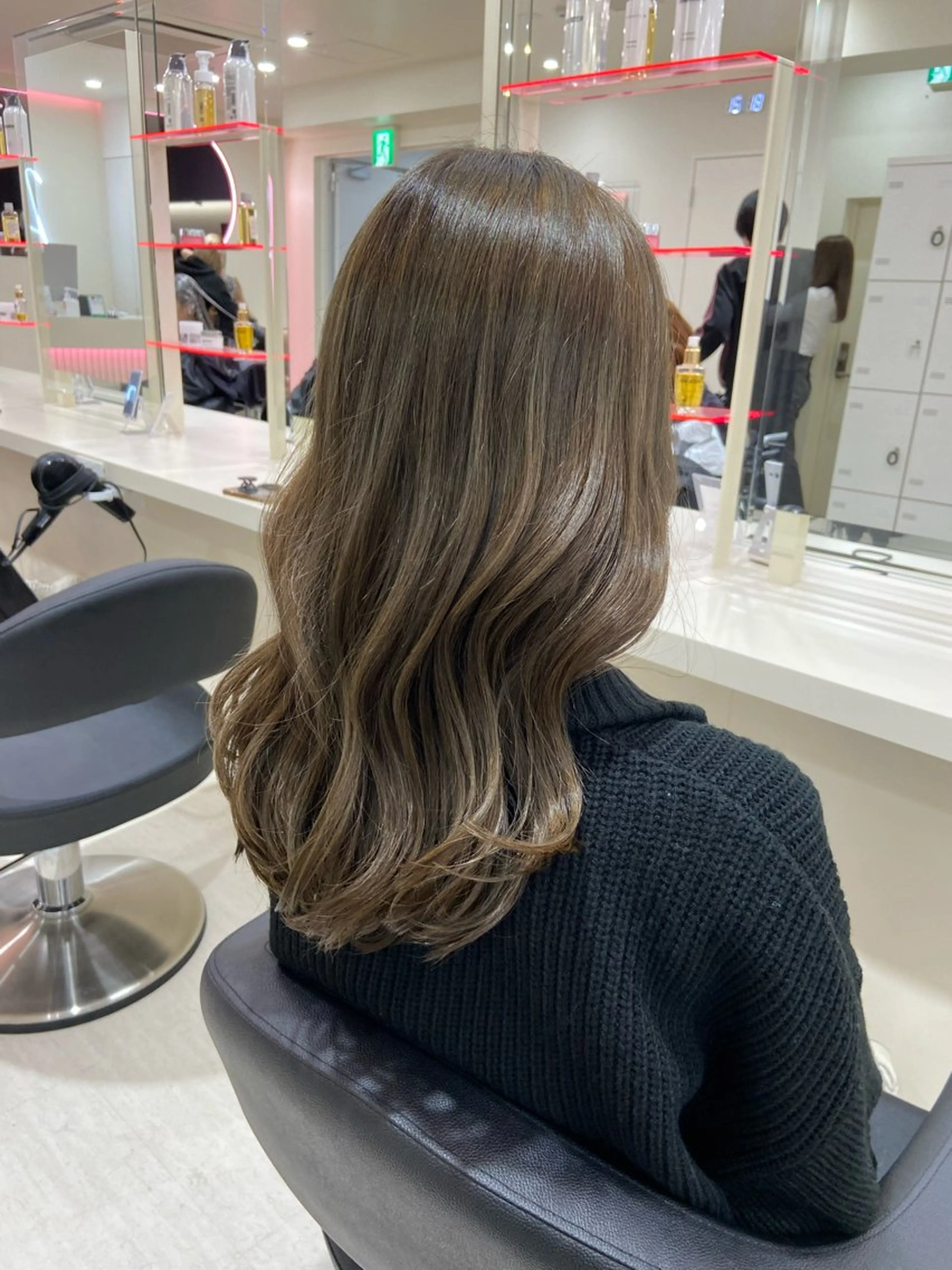 カラー カット トリートメント ヘッドスパ ヘアセット 🤍愛されカラー🤍 ブリーチ🤍YUKIのヘアスタイル