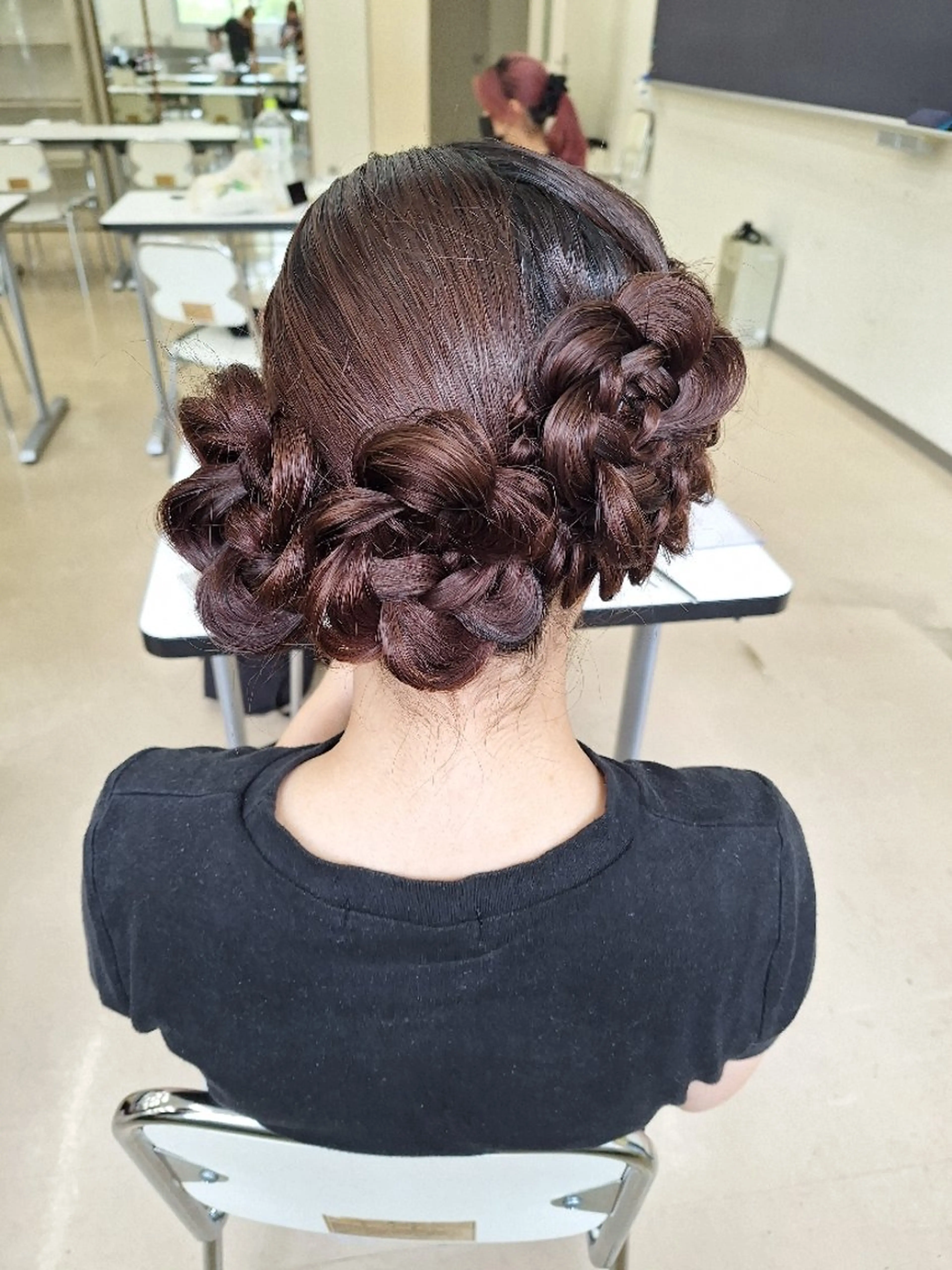 ヘアアレンジ 艶髪縮毛矯正🪽💫 安田彩愛のヘアスタイル