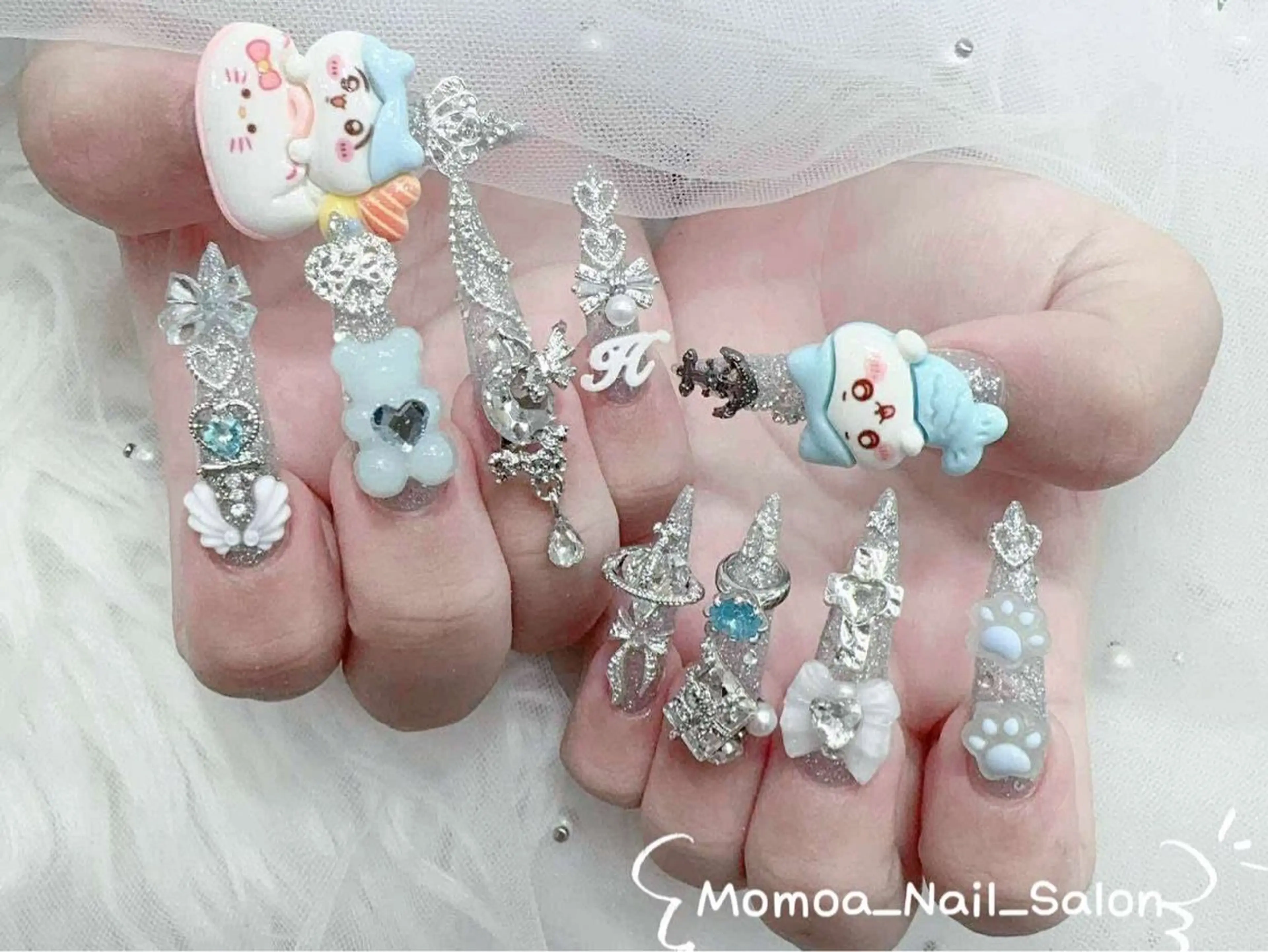 ネイル ハロウィン キラキラネイル 韓国ネイル スカルプネイル ハンドネイル MoMoA Nail ネイル長さ出し専門店のネイルデザイン