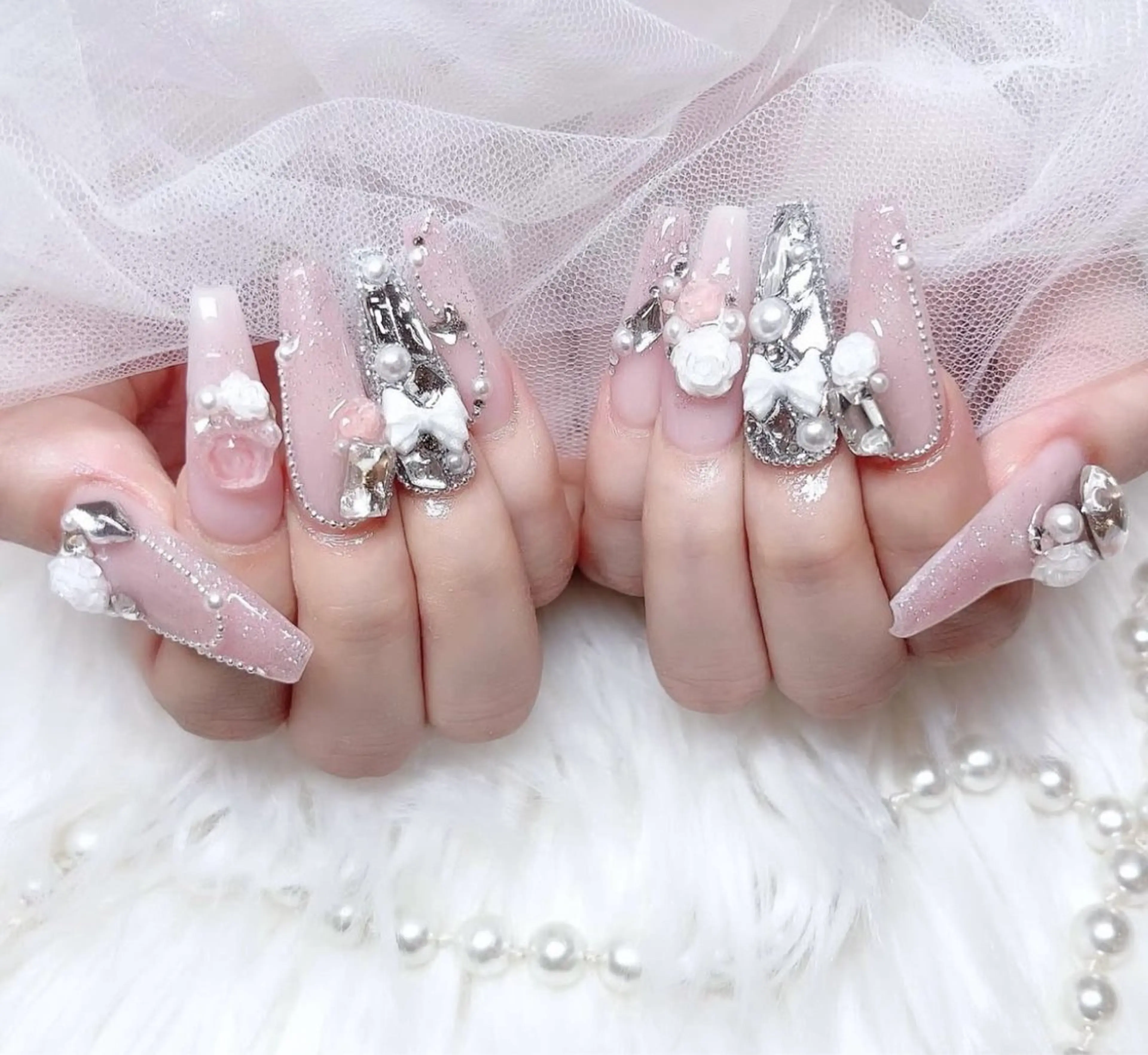 ネイル ハンドネイル RiNo Nail Salon所属・RinO Nail 大阪のネイルデザイン