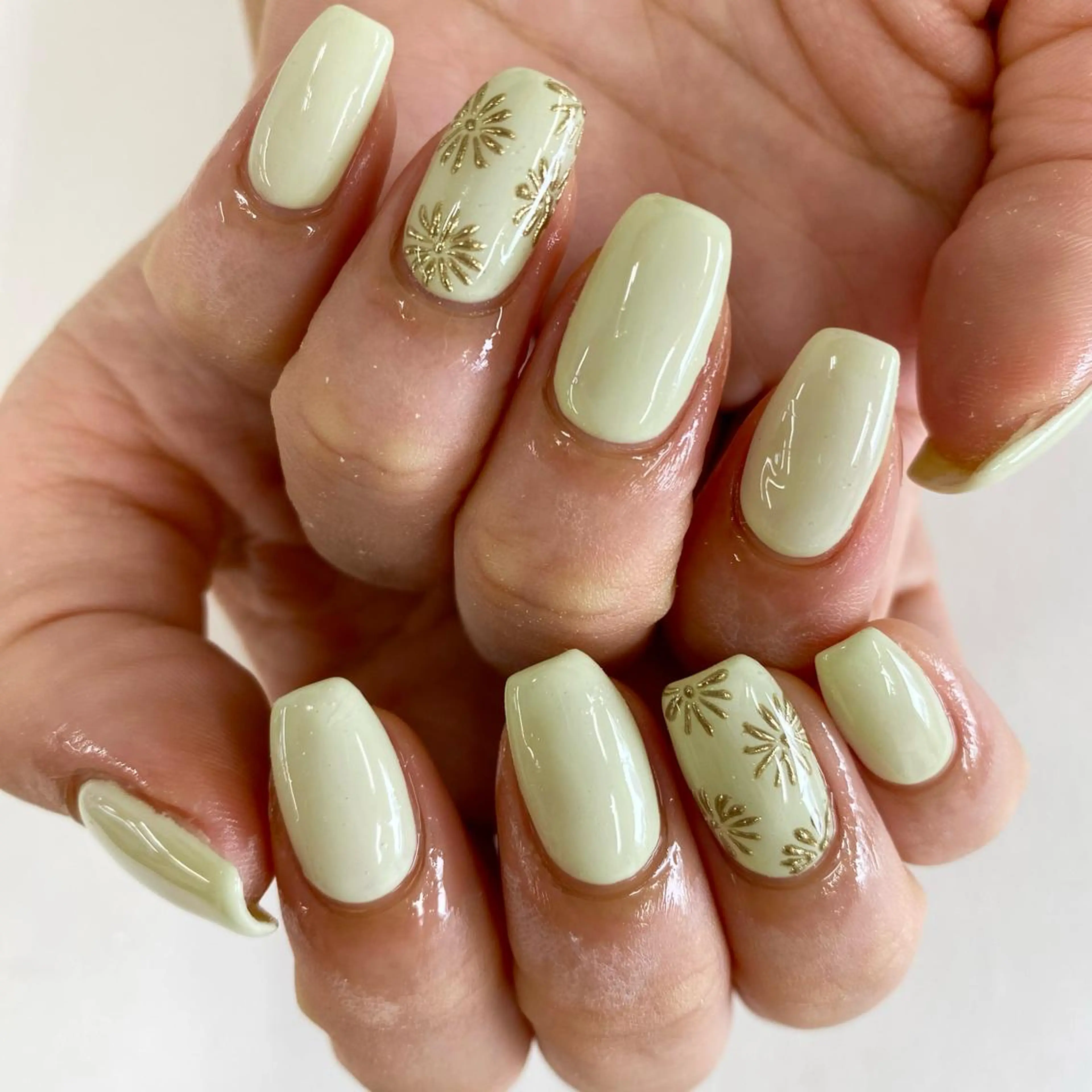 ネイル ハンドネイル Basic町田本店 EMIRIのネイルデザイン