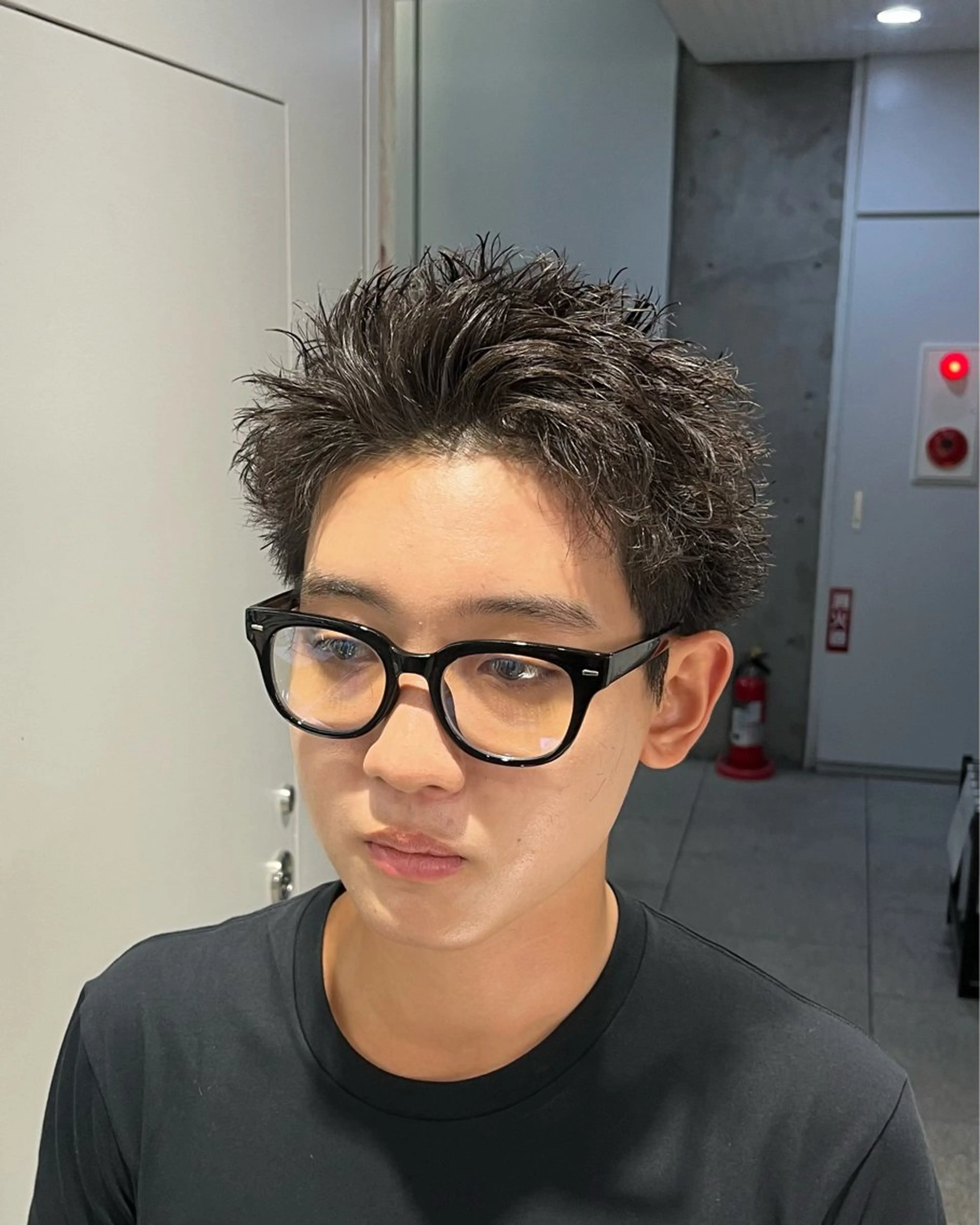 ショート カラー パーマ メンズ カット パーマ 🔥スパイキー 特化🔥菊水皐暉🔥のヘアスタイル