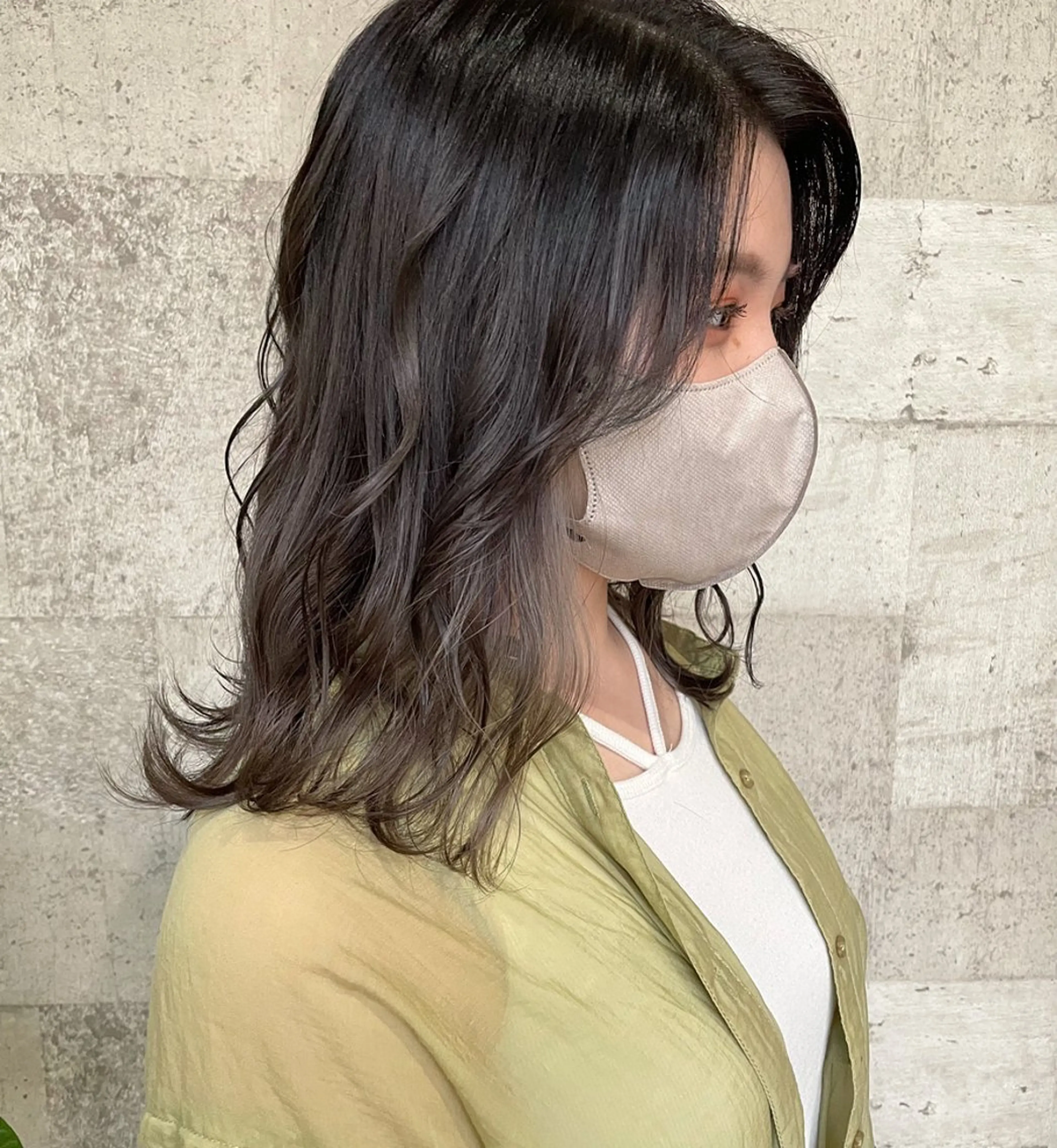 ミディアム カラー ブリーチ インナーカラー 🫧レイナ 🫧 透明感カラー🫧のヘアスタイル