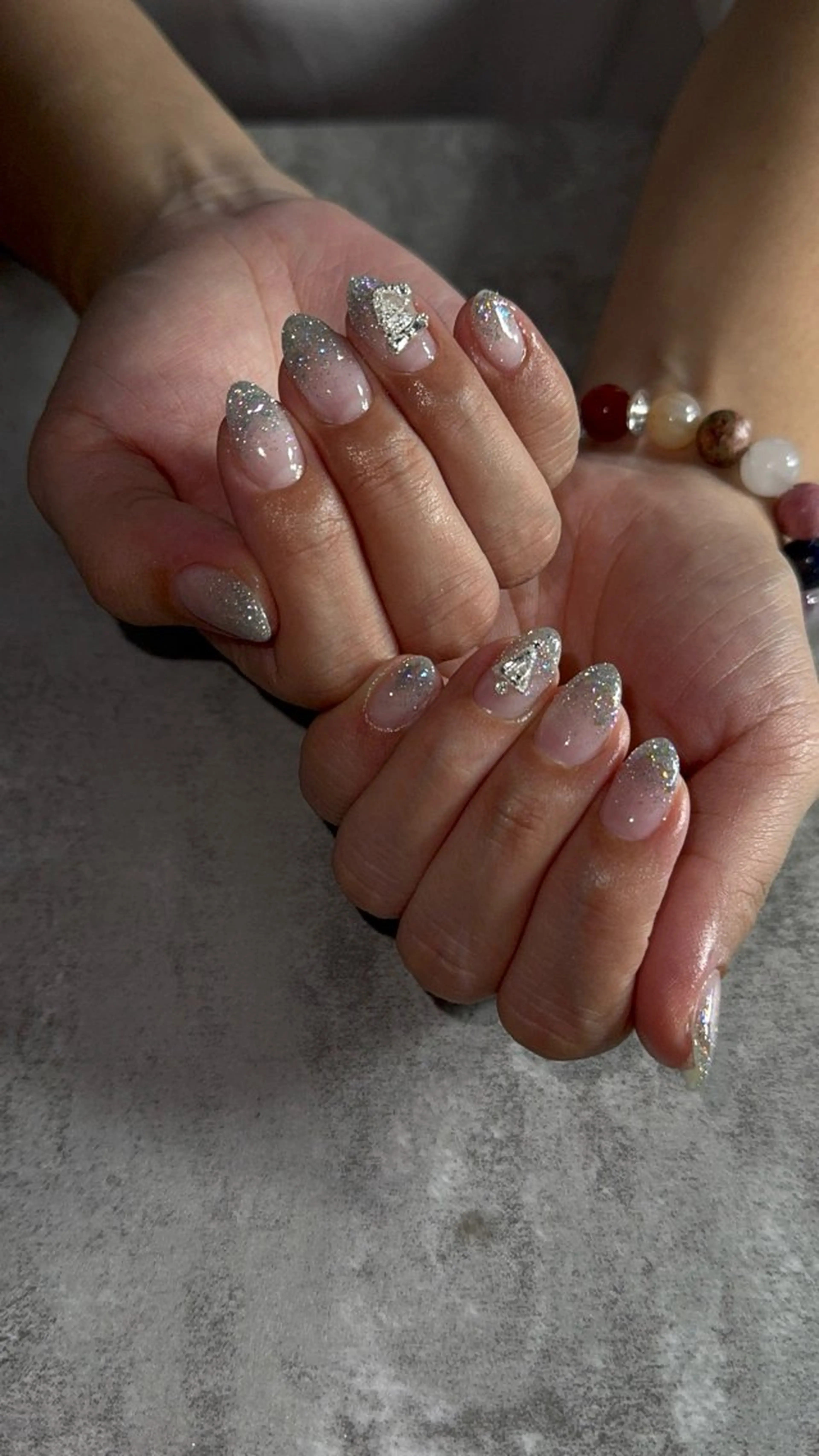 ネイル ラメ(グリッター) ラメグラデーション ハンドネイル nail sideraのネイルデザイン