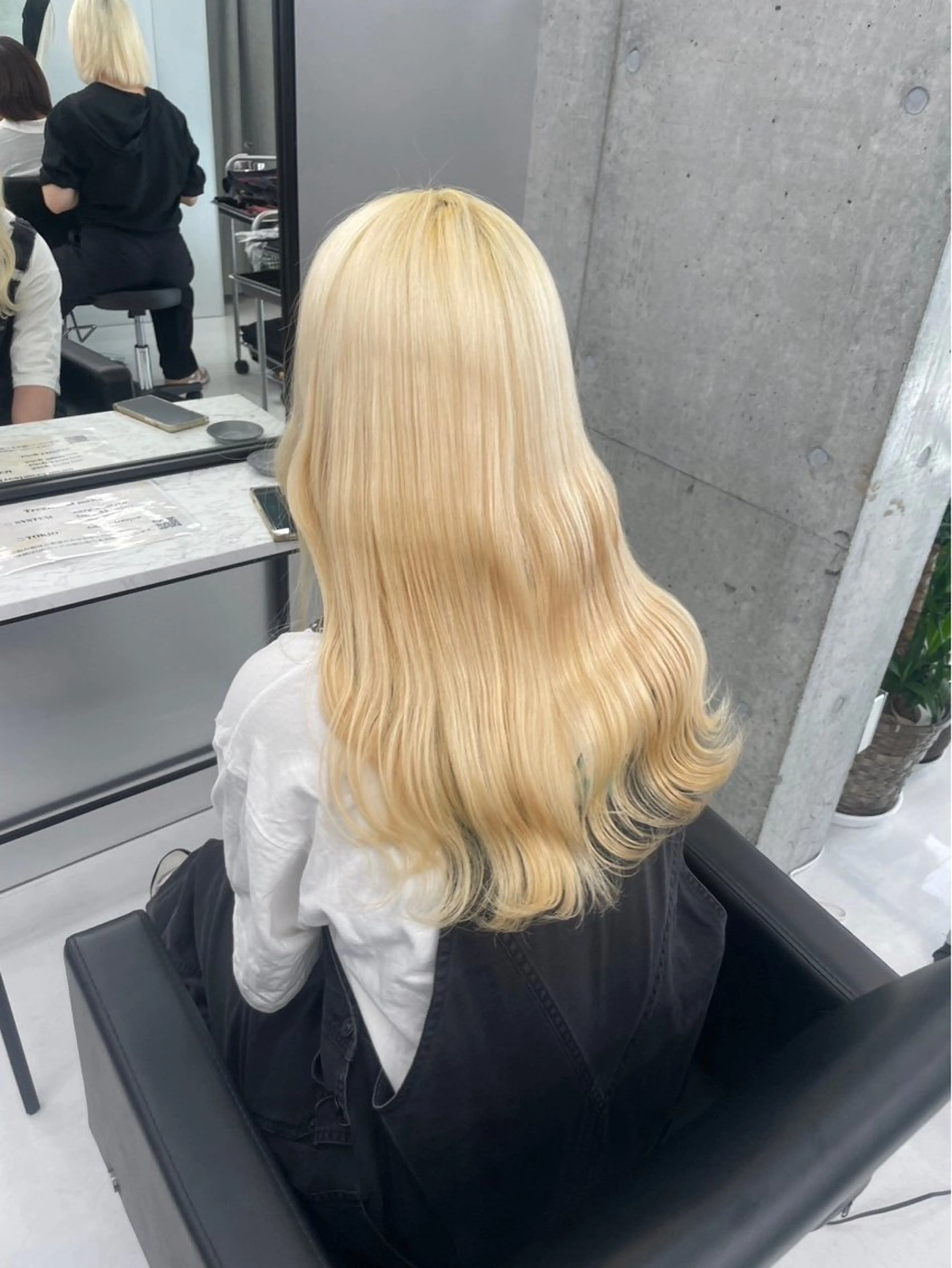 セミロング ヘアカラー トリートメント face所属・🦋艶カラー🦋 sakiaのヘアスタイル