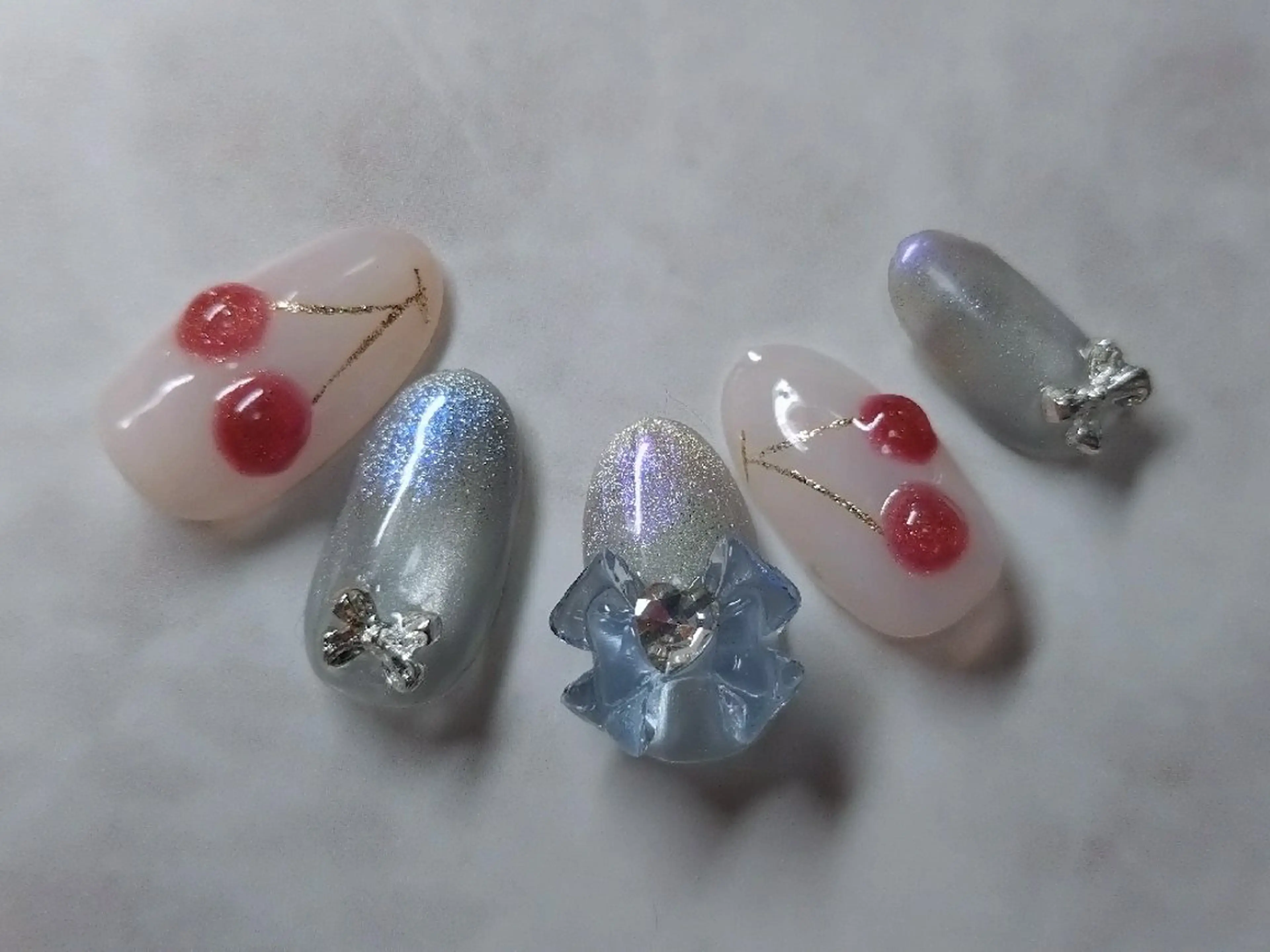 ネイル ぷっくりネイル ハンドネイル AG nail 〚　yuka　〛のネイルデザイン
