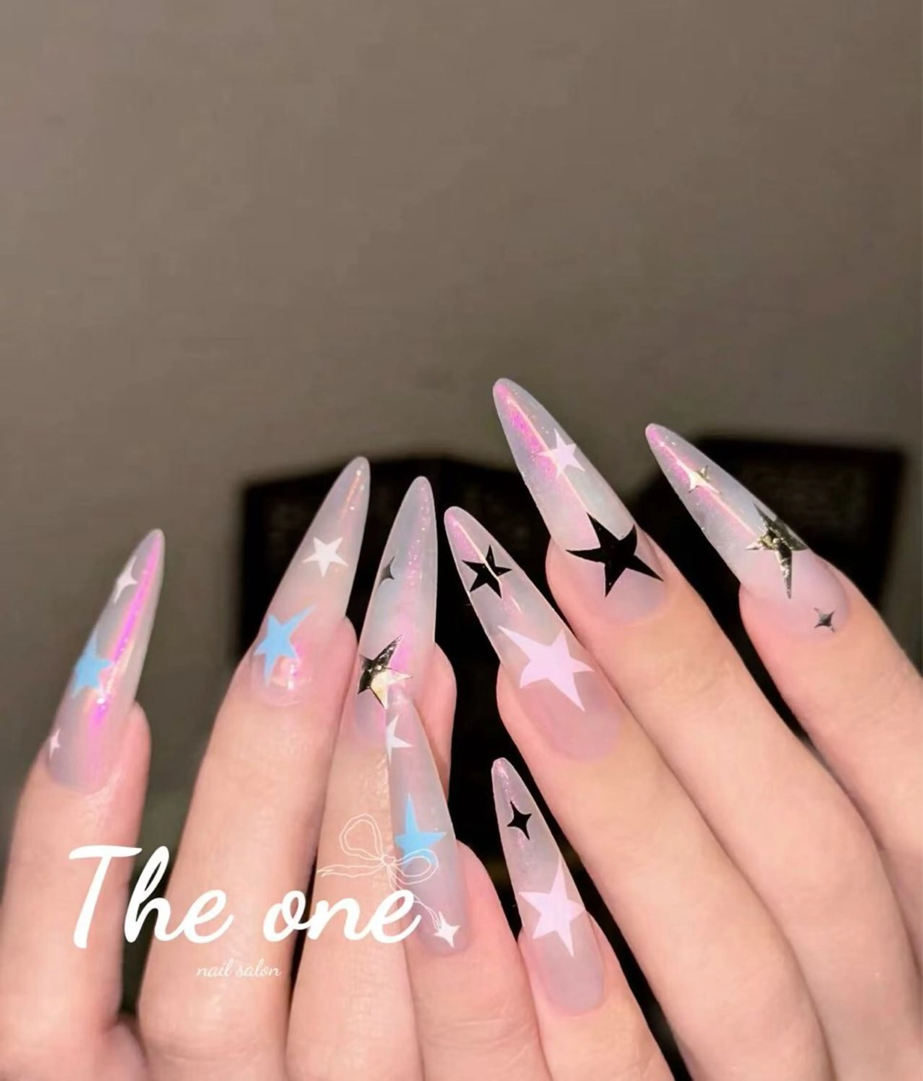 ネイル THE ONE 寺尾のネイルデザイン