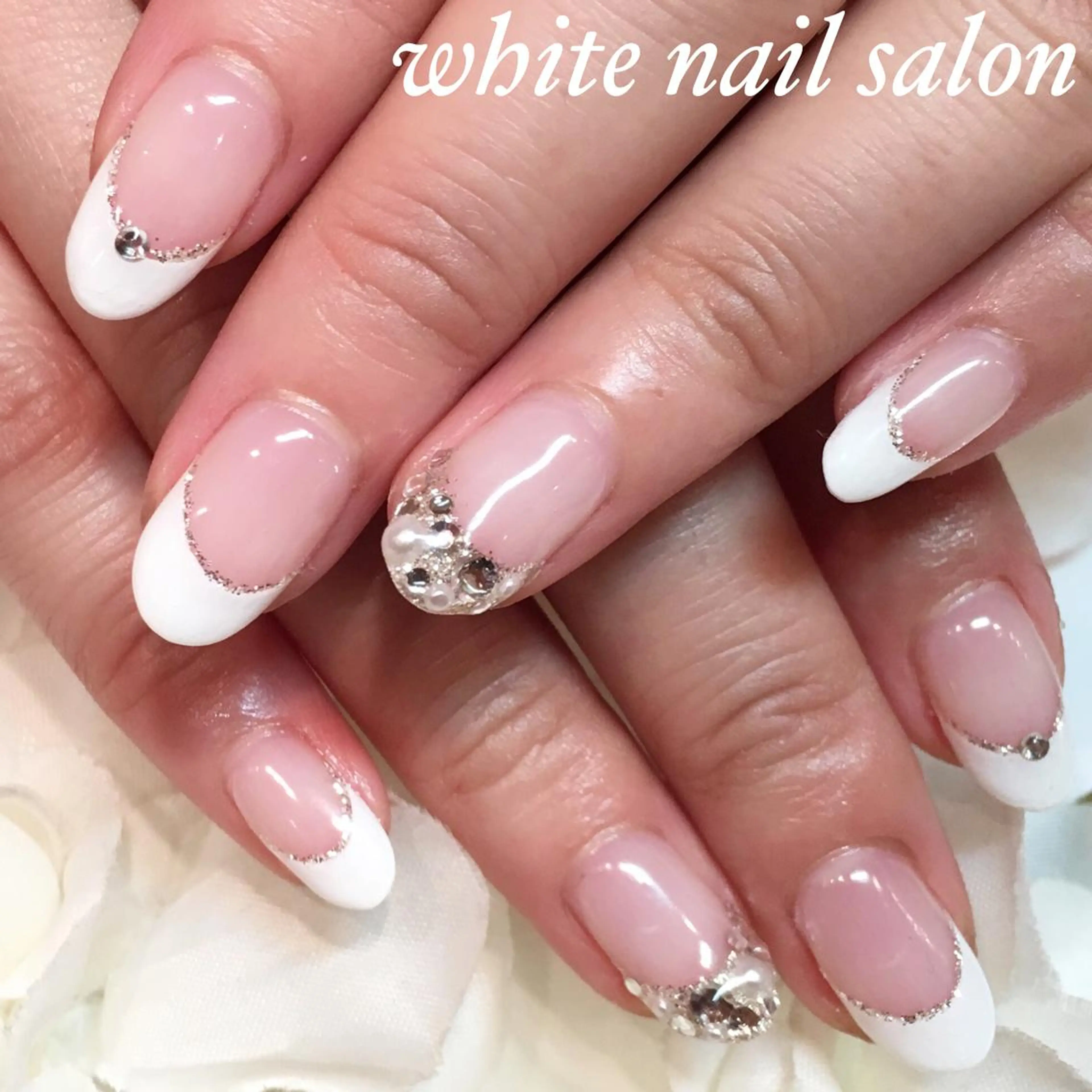 ネイル フットネイル フレンチネイル ジェルネイル シンプルネイル ハンドネイル white nail salonのネイルデザイン