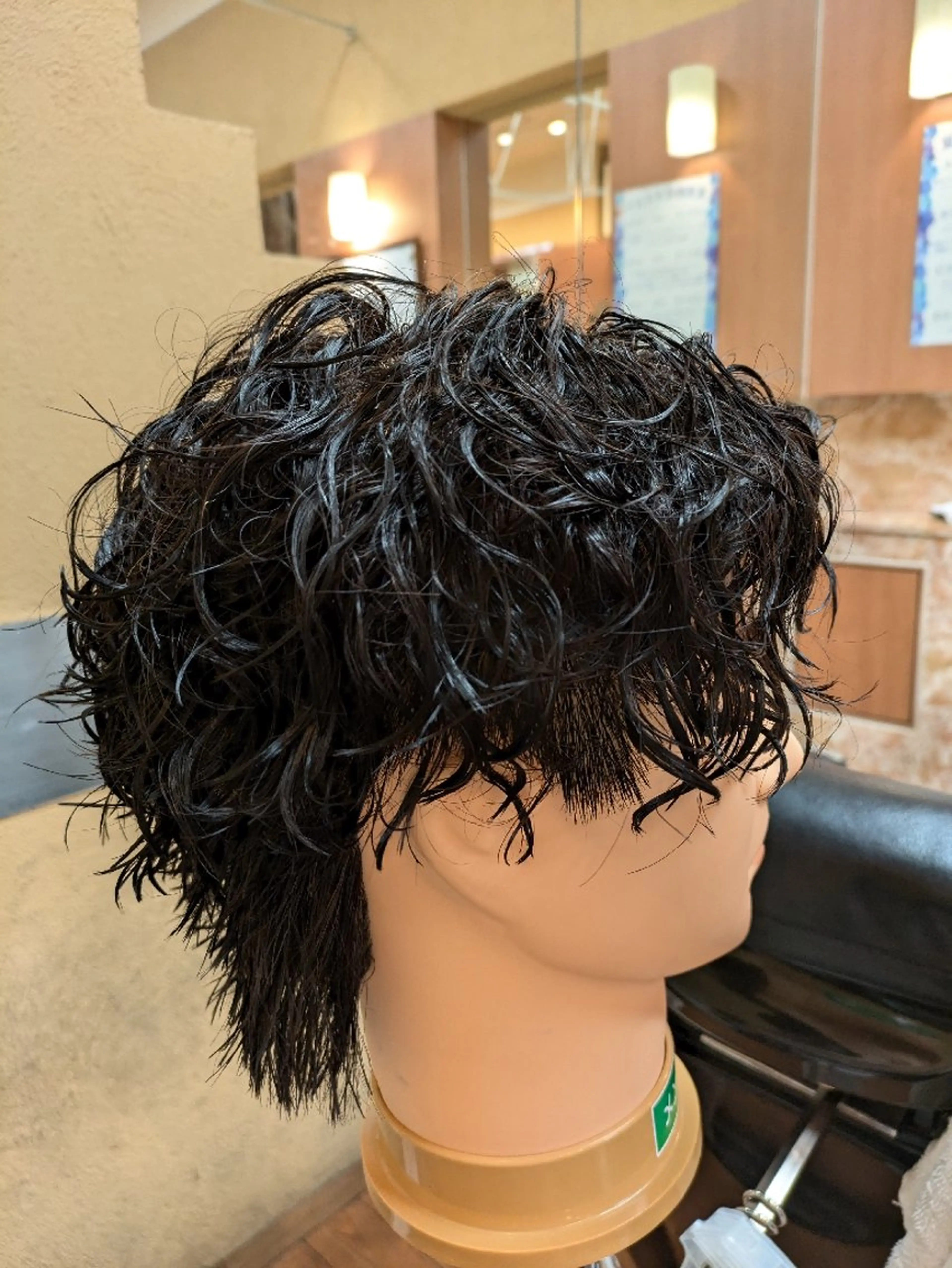 ショート YOSHIZAWA Inc.HAKOZAKI所属・三村 姫花のヘアスタイル