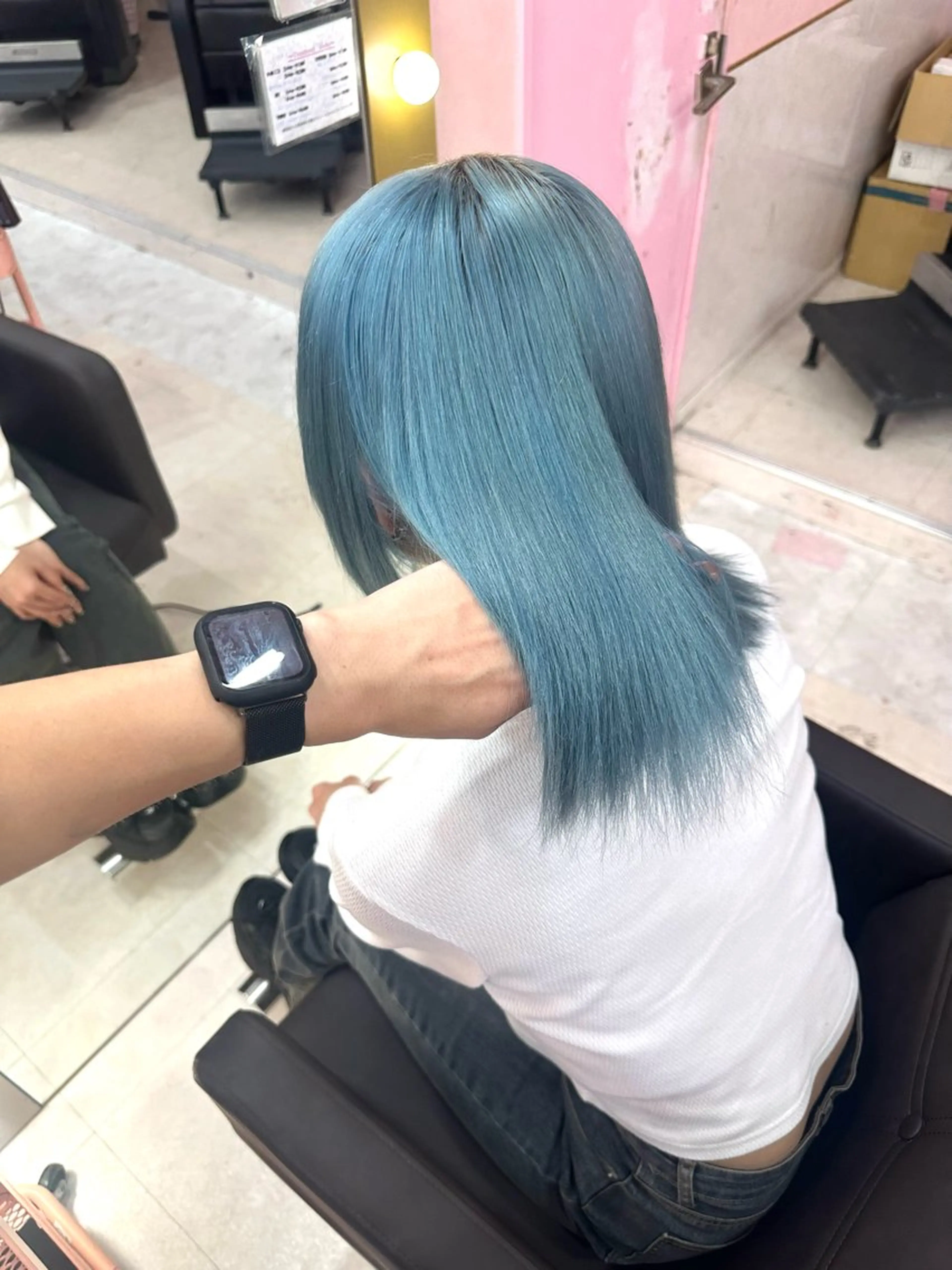 ミディアム カラー ヘアカラー トリートメント 🦋艶髪ハイトーン KOKI🦋のヘアスタイル