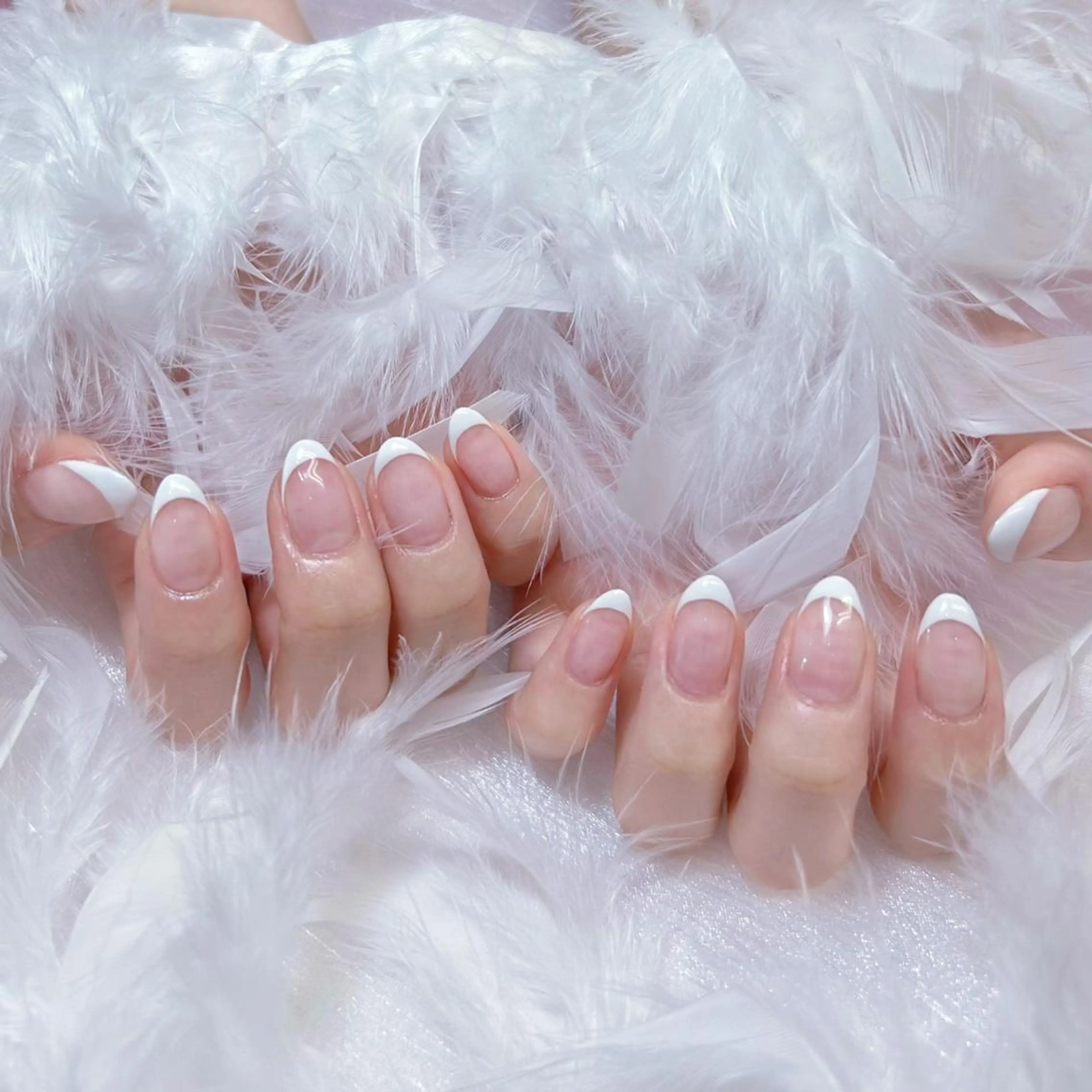 ネイル アートネイル オーロラネイル ガーリー キラキラネイル 韓国ネイル Nail Monsterのネイルデザイン