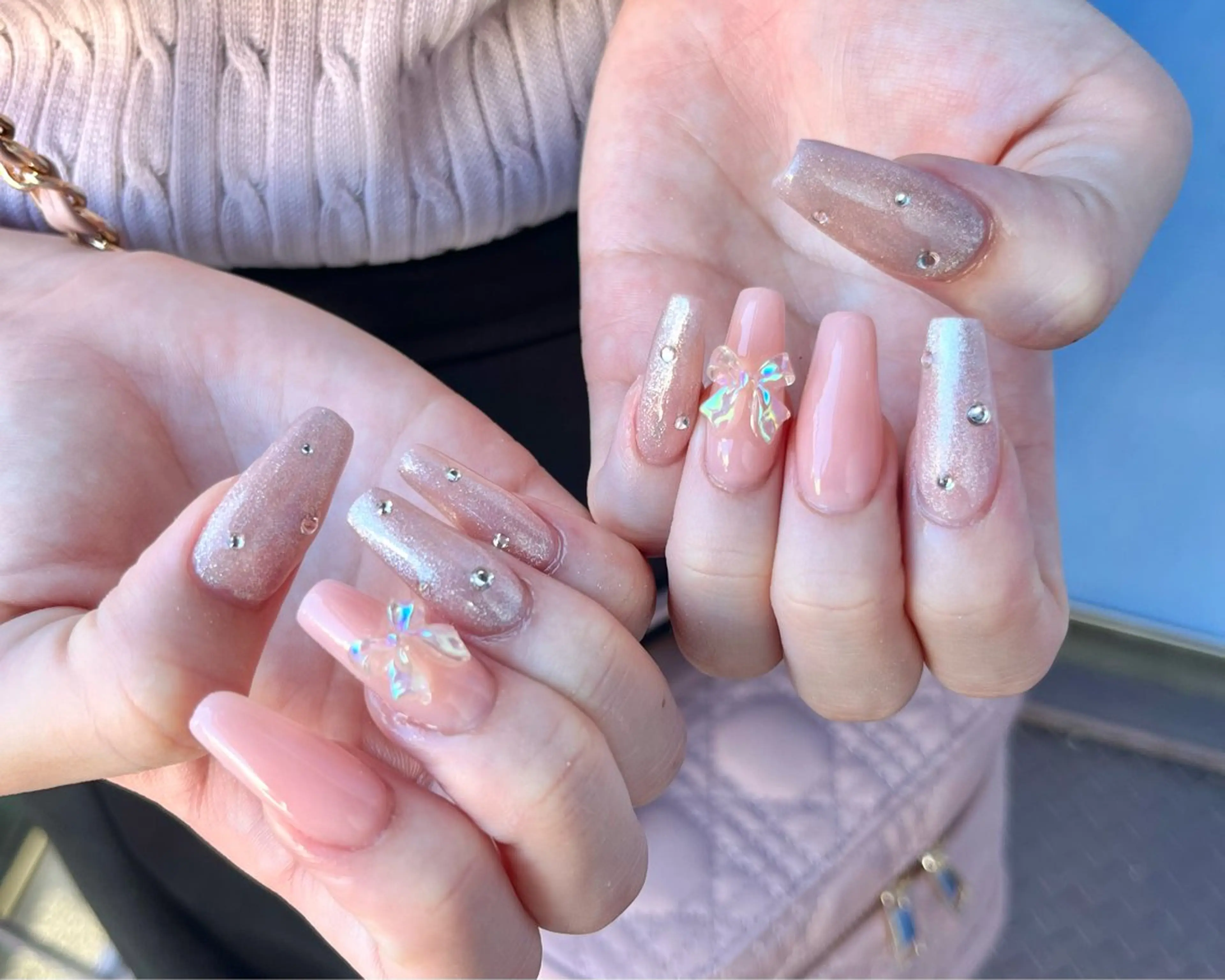 ネイル アートネイル オーロラネイル 長さ出し ハート キラキラネイル ハンドネイル Salute本店 🦋仲原里佳のネイルデザイン