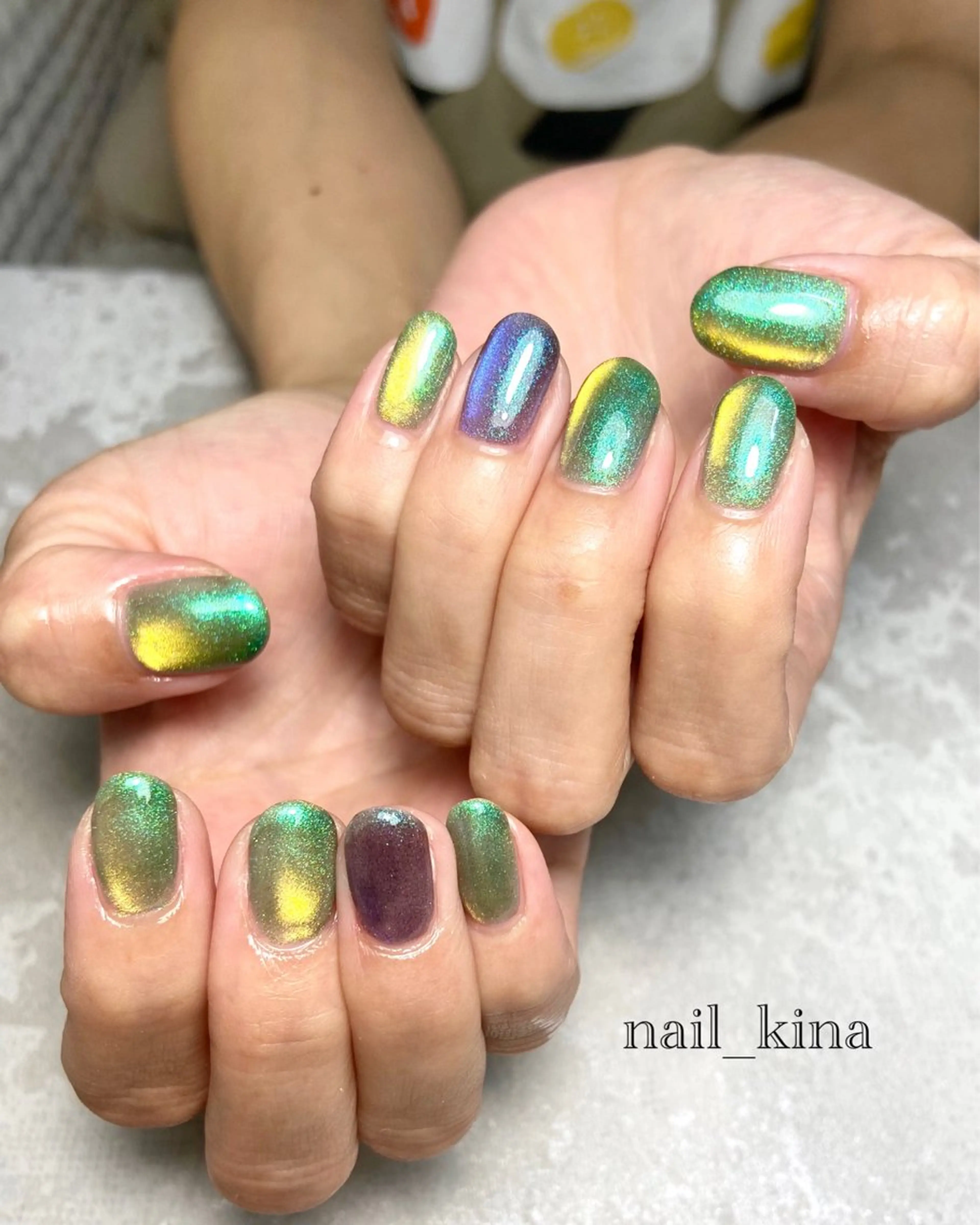 ネイル マグネットネイル マグネットワンカラー ワンカラーネイル ハンドネイル nail_ kinaのネイルデザイン