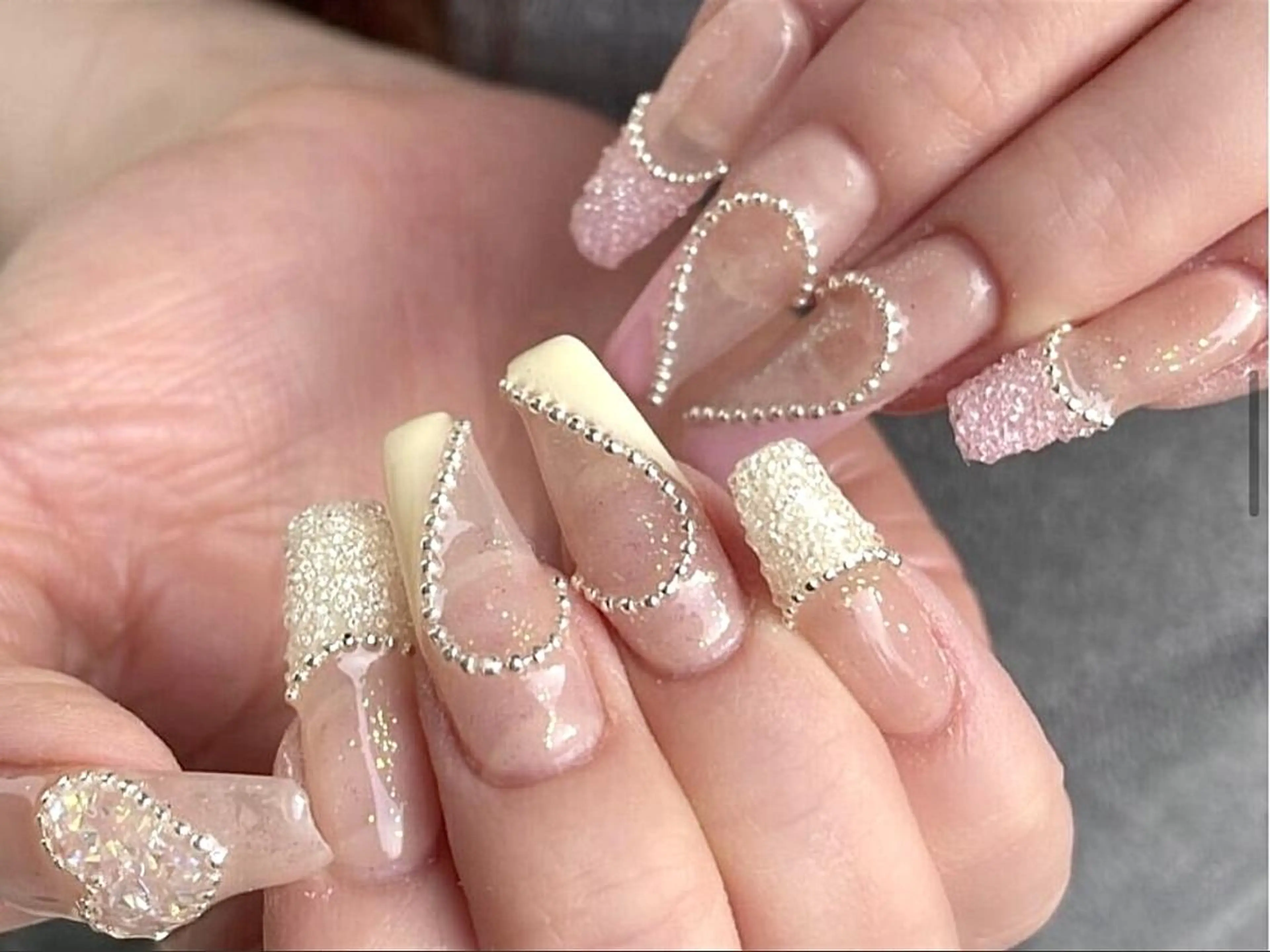 ネイル アートネイル 持ち込み 🦋y y Nail 🤍のネイルデザイン