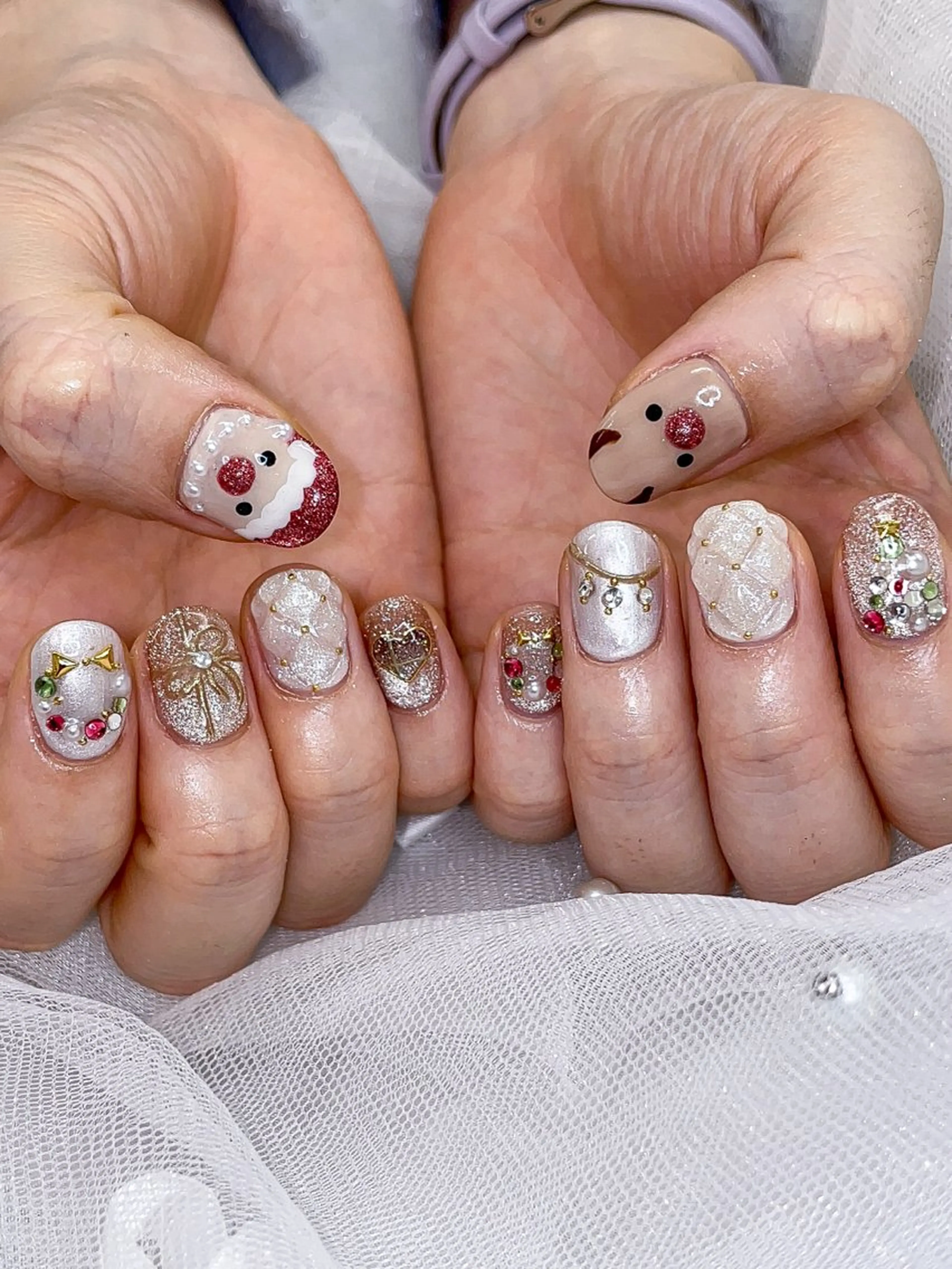 ネイル 冬ネイル クリスマス ハンドネイル 五十嵐 美智のネイルデザイン
