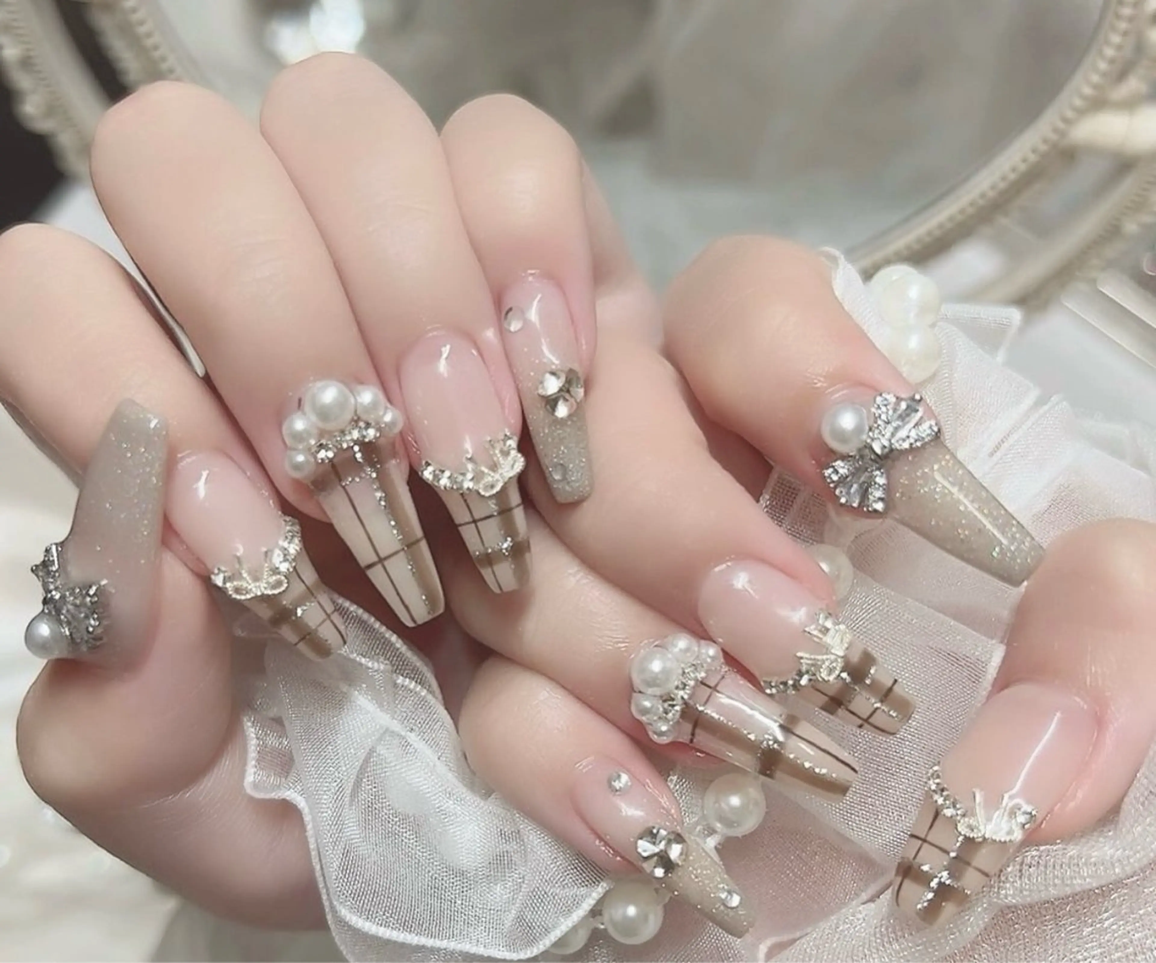 ネイル 韓国ネイル 持ち込み ニュアンスネイル ネイルチップ ハンドネイル TABI ANA.CHUOのネイルデザイン