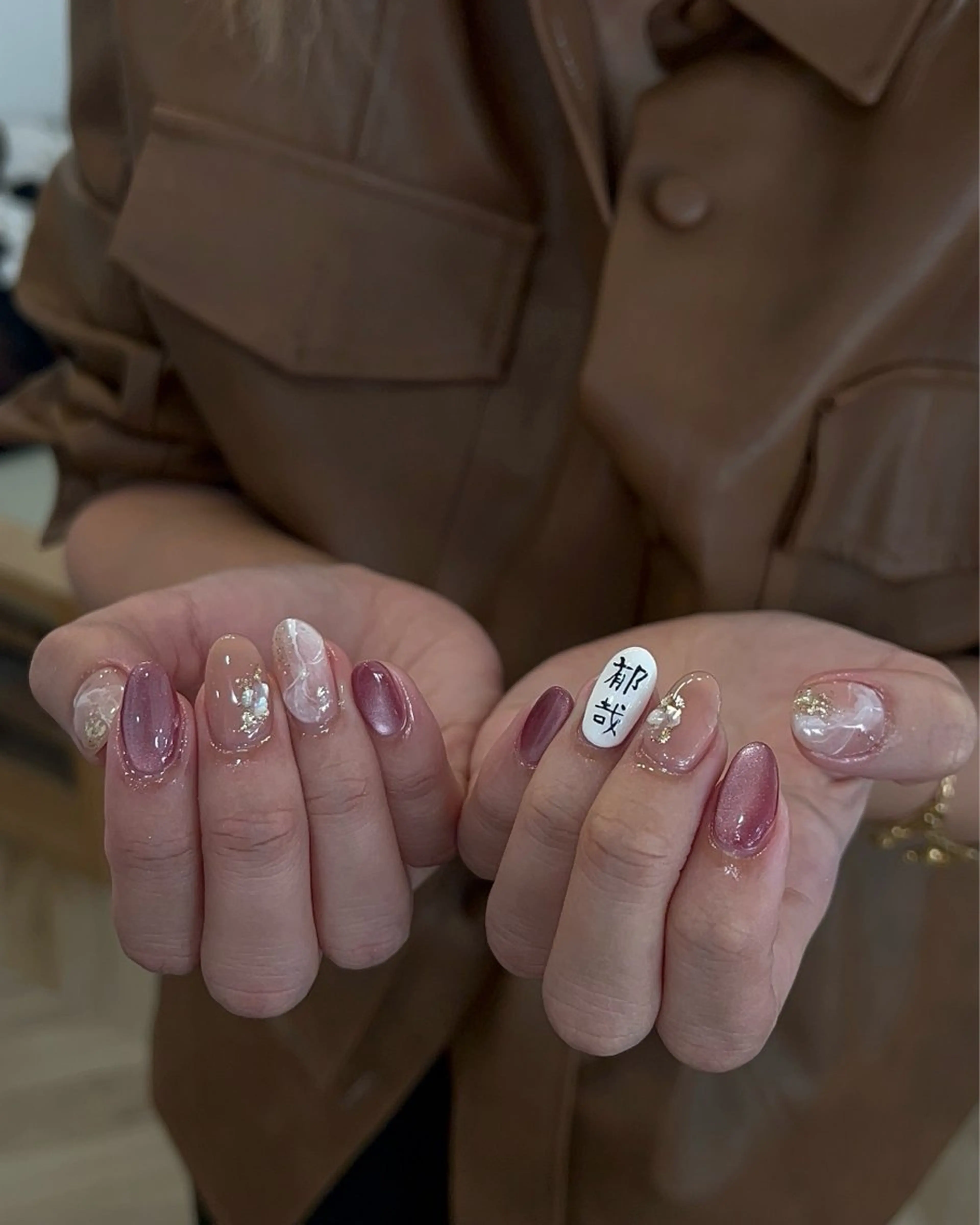 ネイル ハンドネイル フットネイル ハンドケア Nes.Nail所属・Miyagi Asamiのネイルデザイン