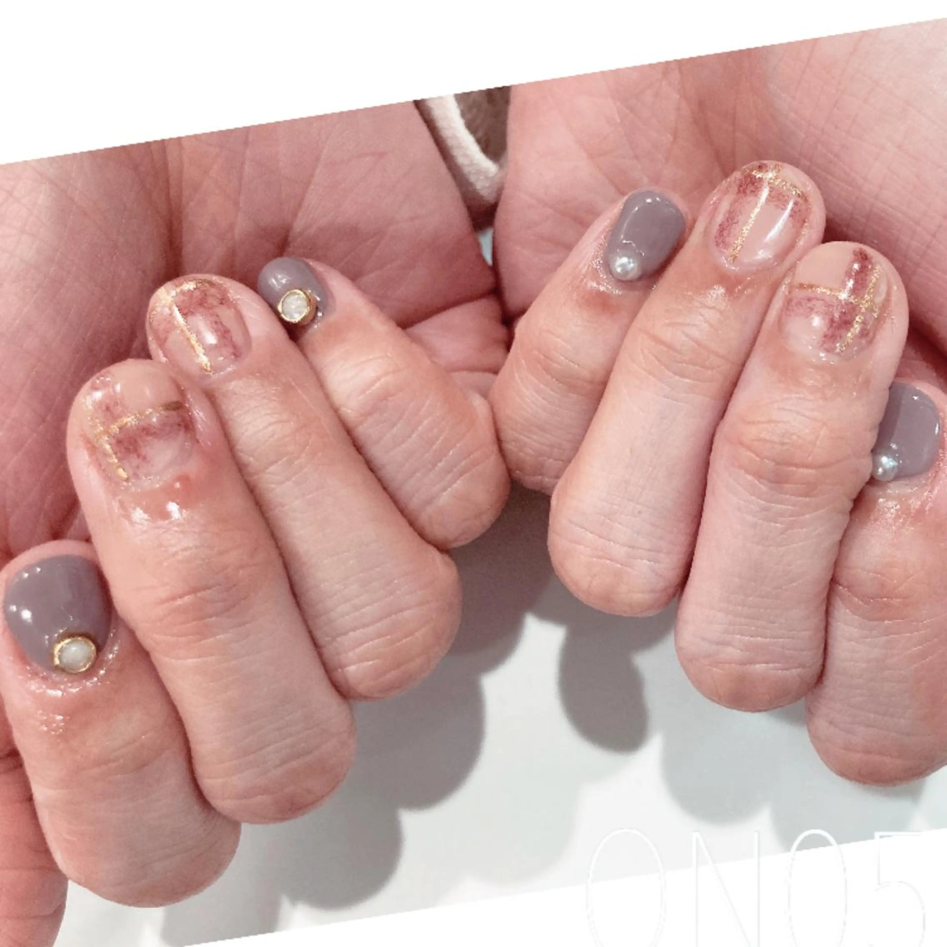 ネイル 園 寛子 （ネイリスト）のネイルデザイン