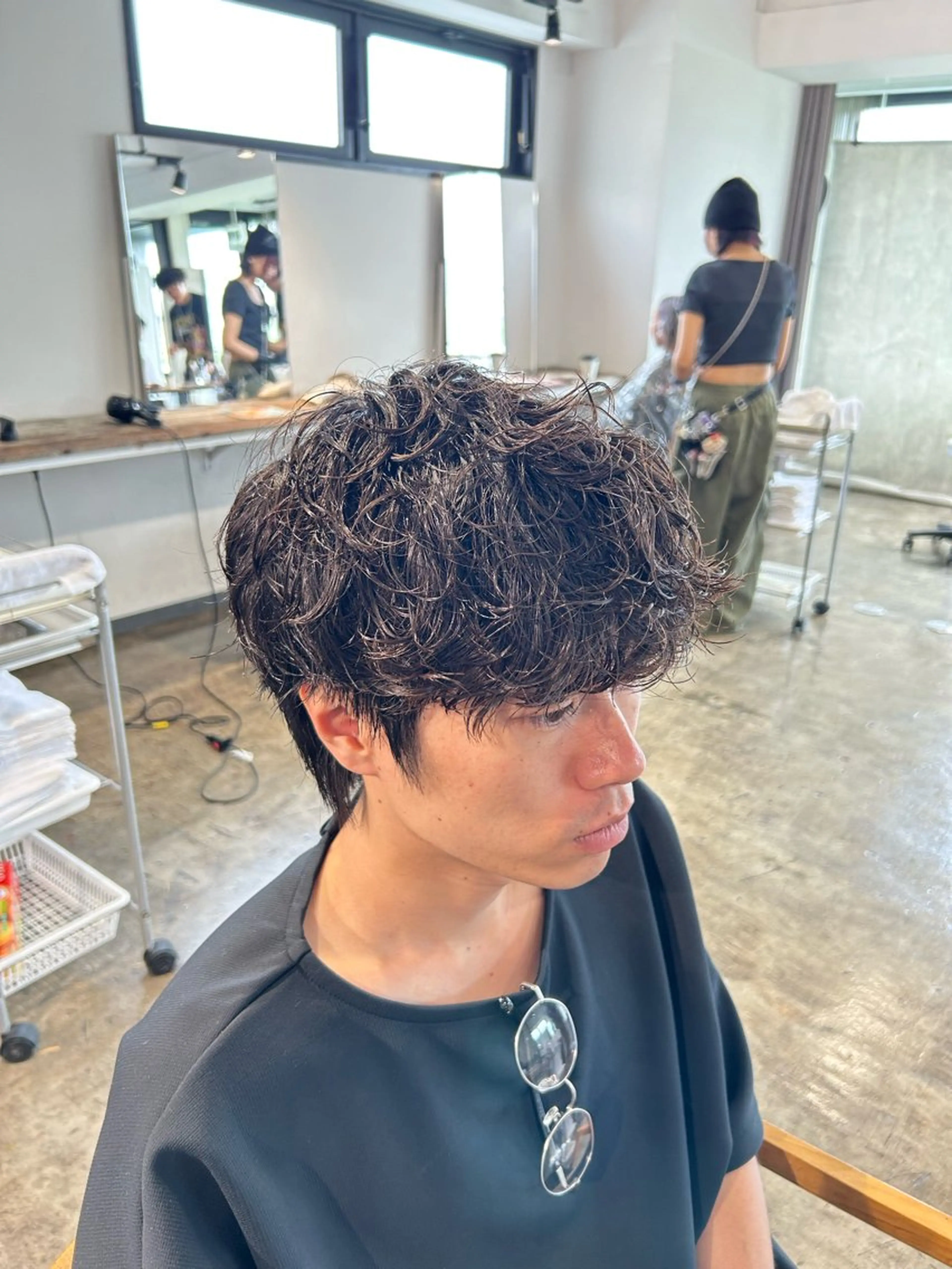 ショート パーマ メンズ センターパート ダウンパーマ カルマパーマ メンズ韓国風 マッシュ カット become men's hair 名駅店所属・名駅/フェザーパーマ 韓国ヘア/森岡のヘアスタイル