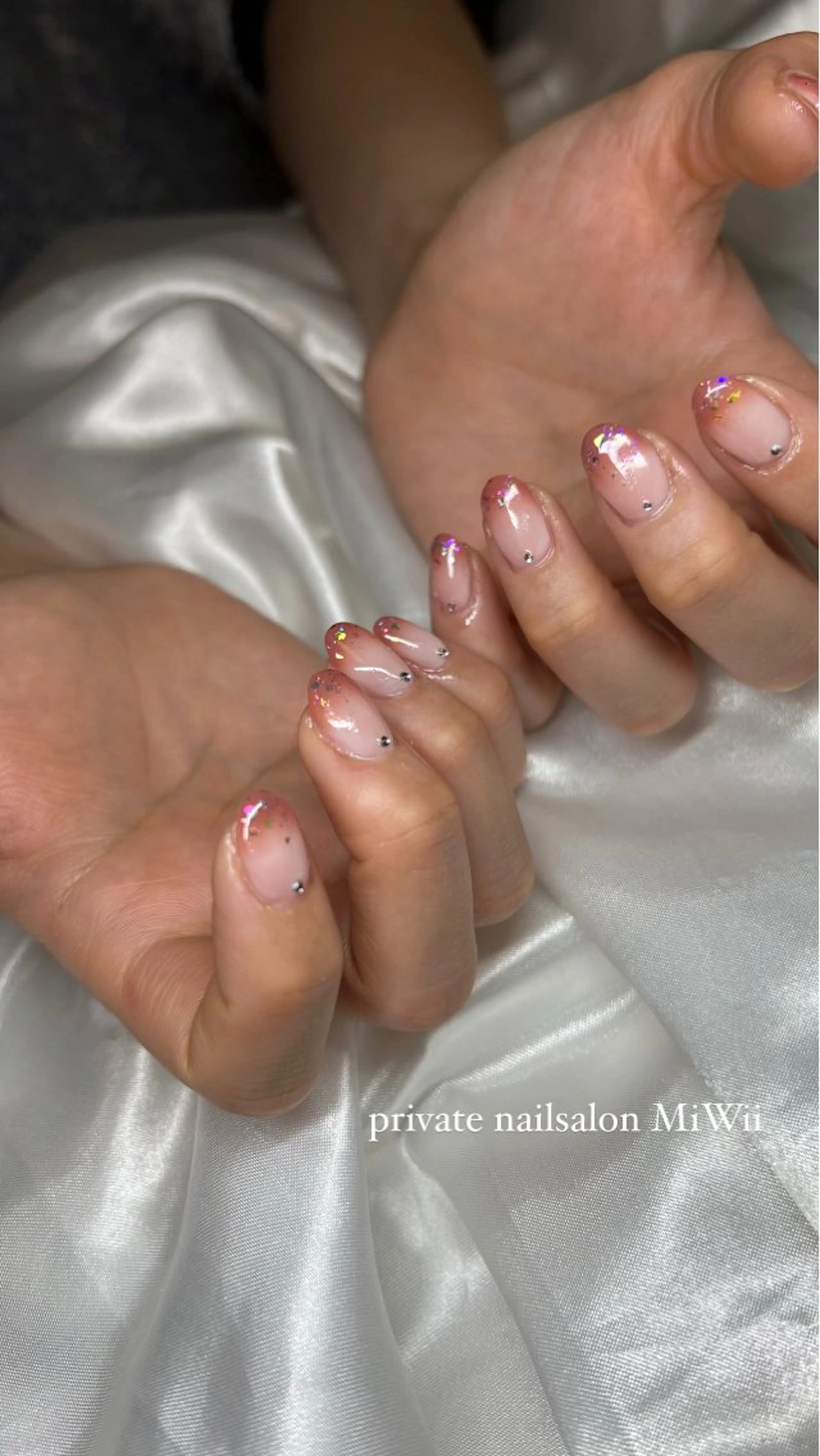 ネイル 𝐧𝐚𝐢𝐥 𝐌𝐢𝐖𝐢𝐢のネイルデザイン