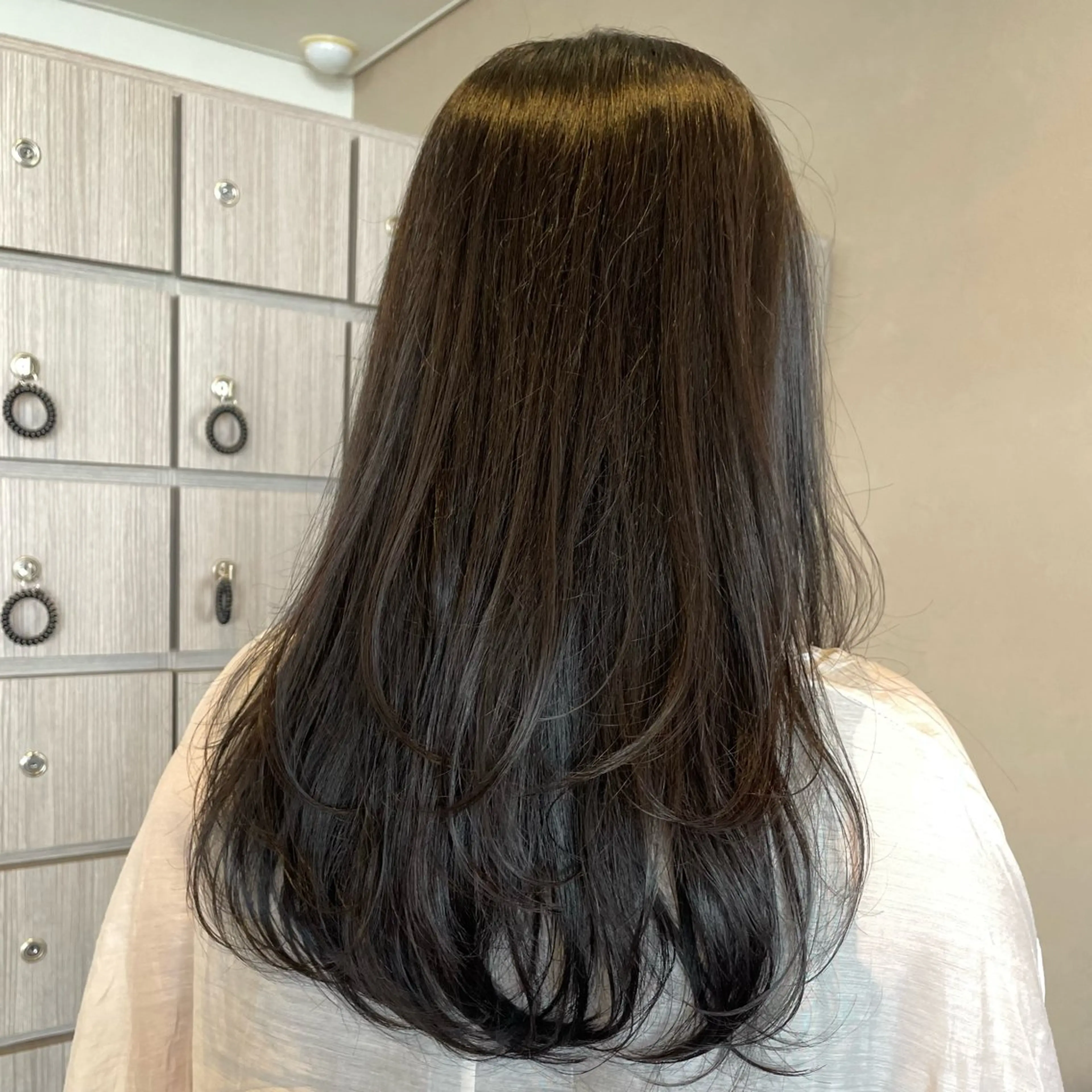 ロング レイヤーカット ロング カット パーマ mio 🍒レイヤーカットのヘアスタイル