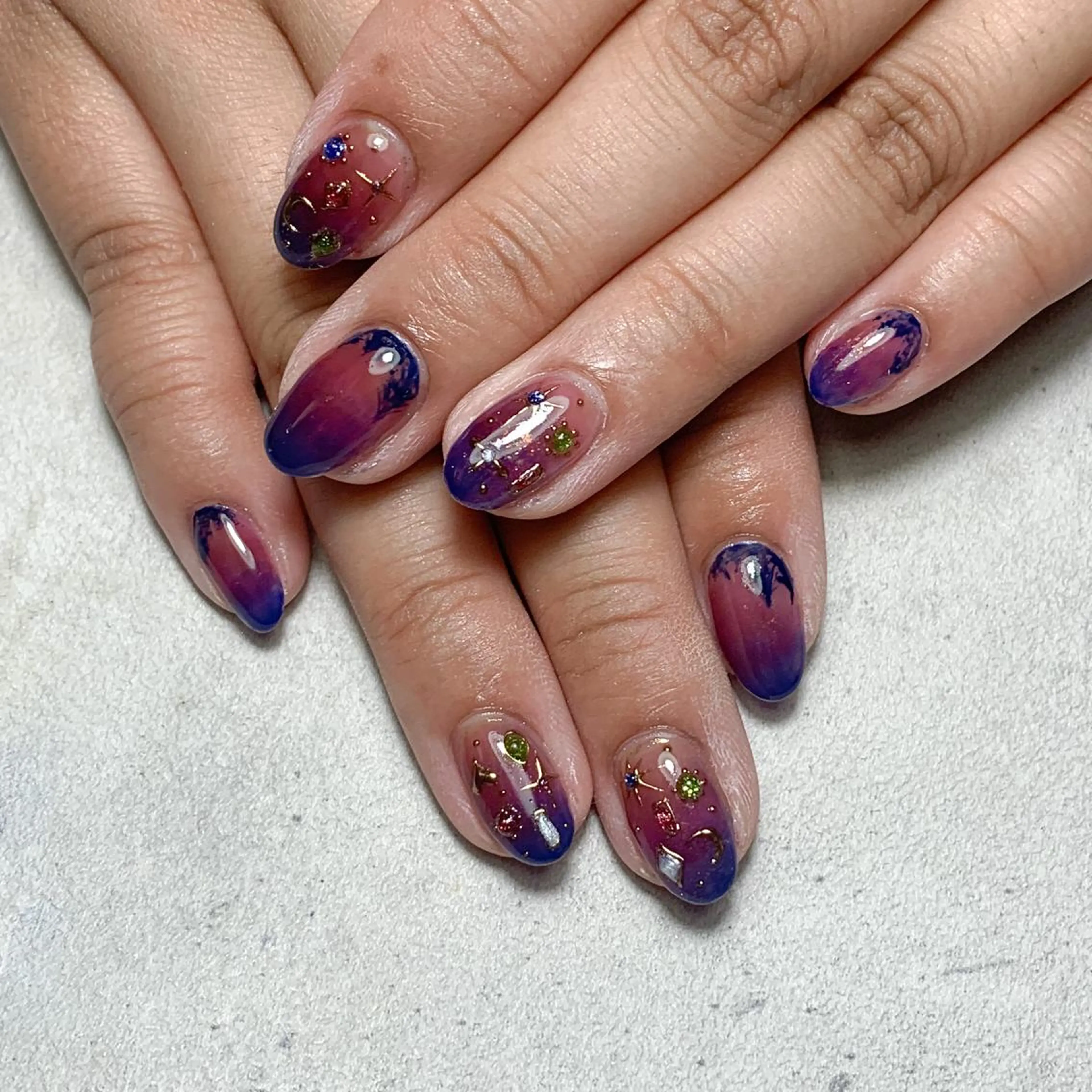 ネイル ハンドネイル atelier FIORITURA所属・FIORITURA aiのネイルデザイン