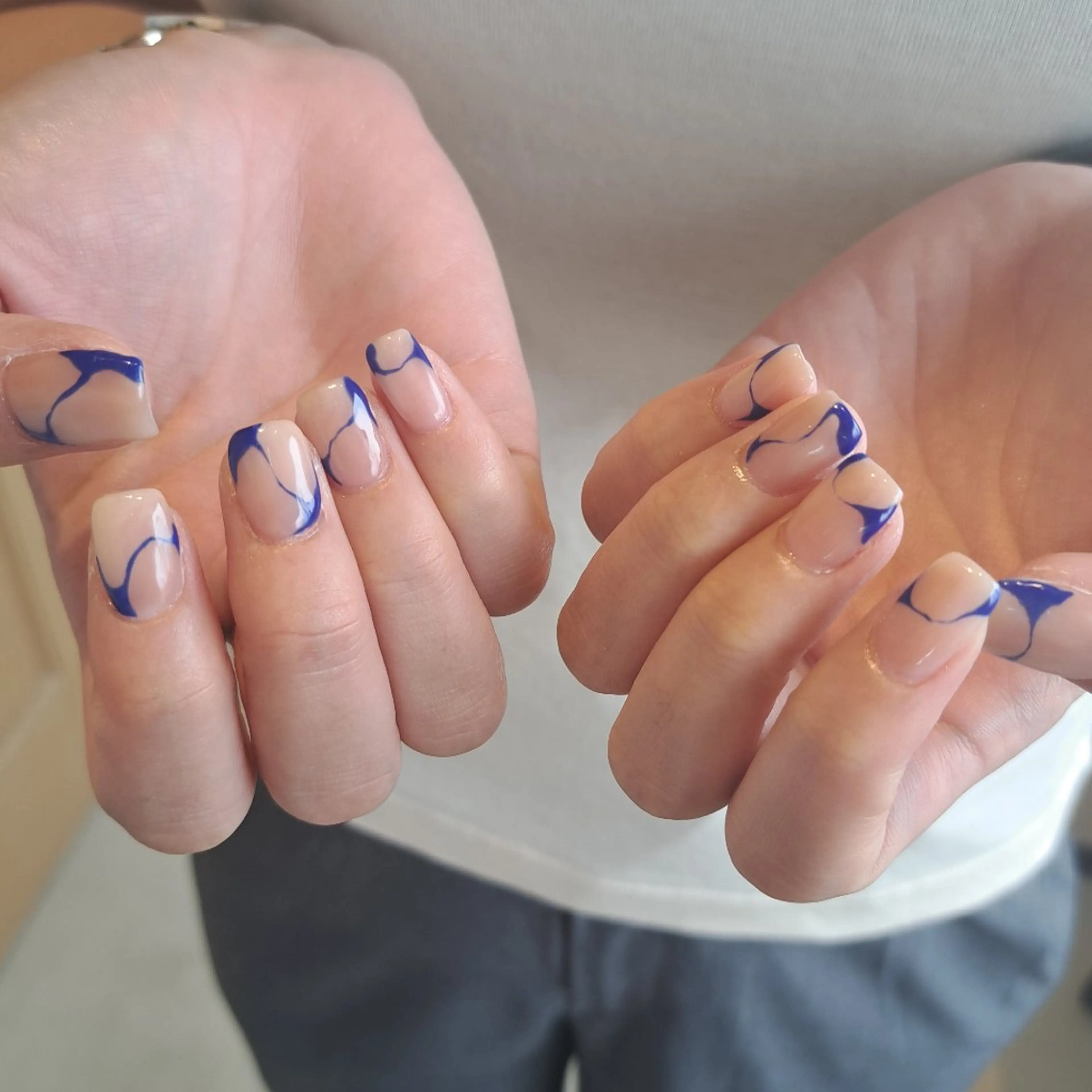 ネイル アートネイル ブルー ジェルネイル 持ち込み ニュアンスネイル Nail mood /アートし放題のネイルデザイン