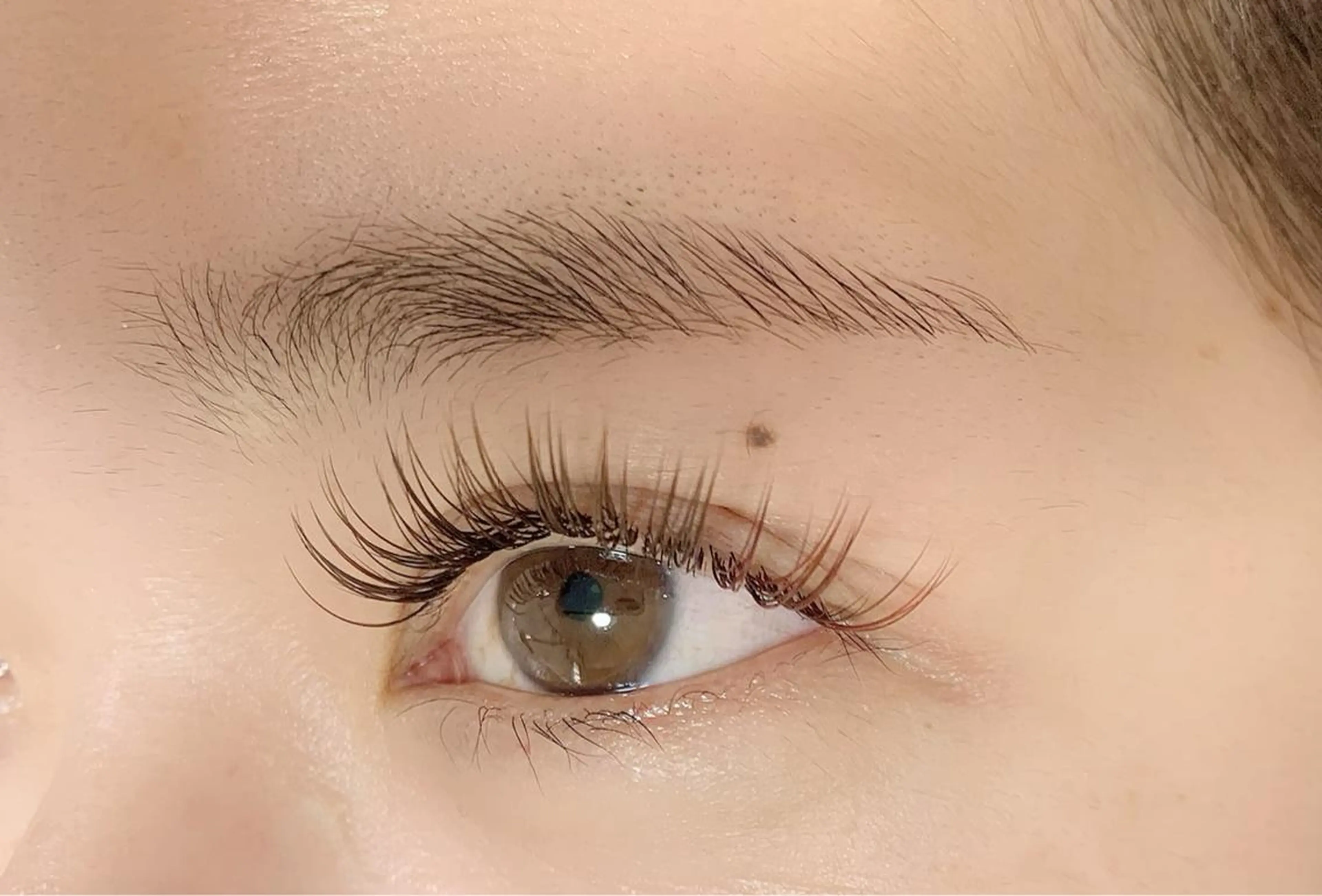 マツエクカラー付け方題の写真