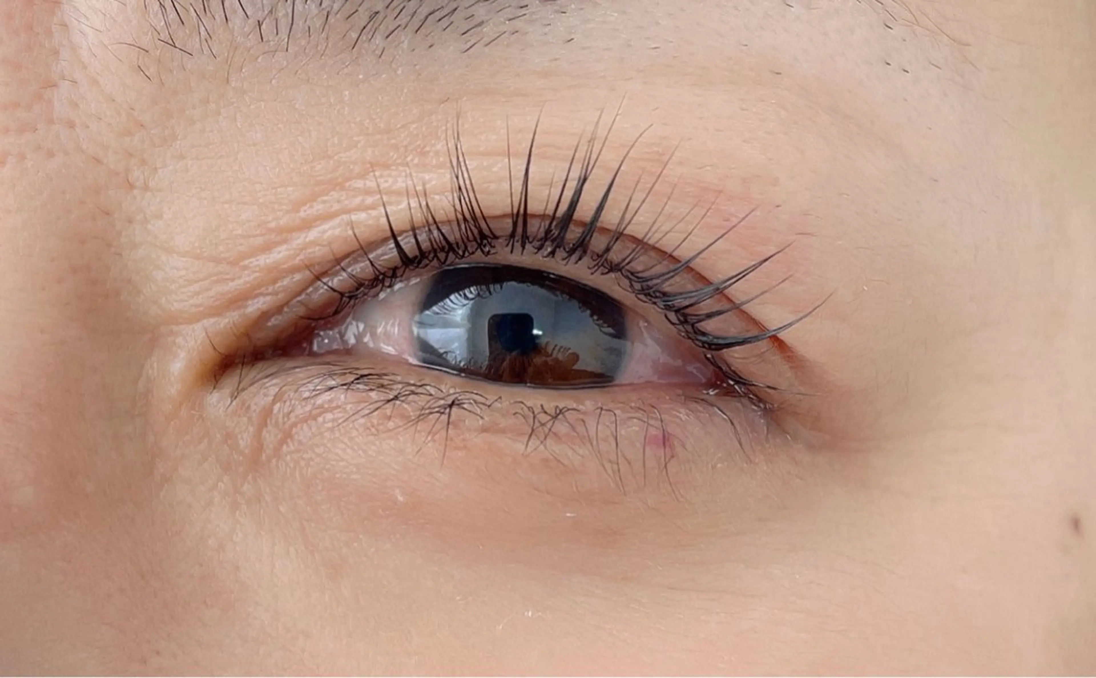 マツエク・マツパ Reveil  Elegance所属・秋田 美穂のマツエク・マツパデザイン