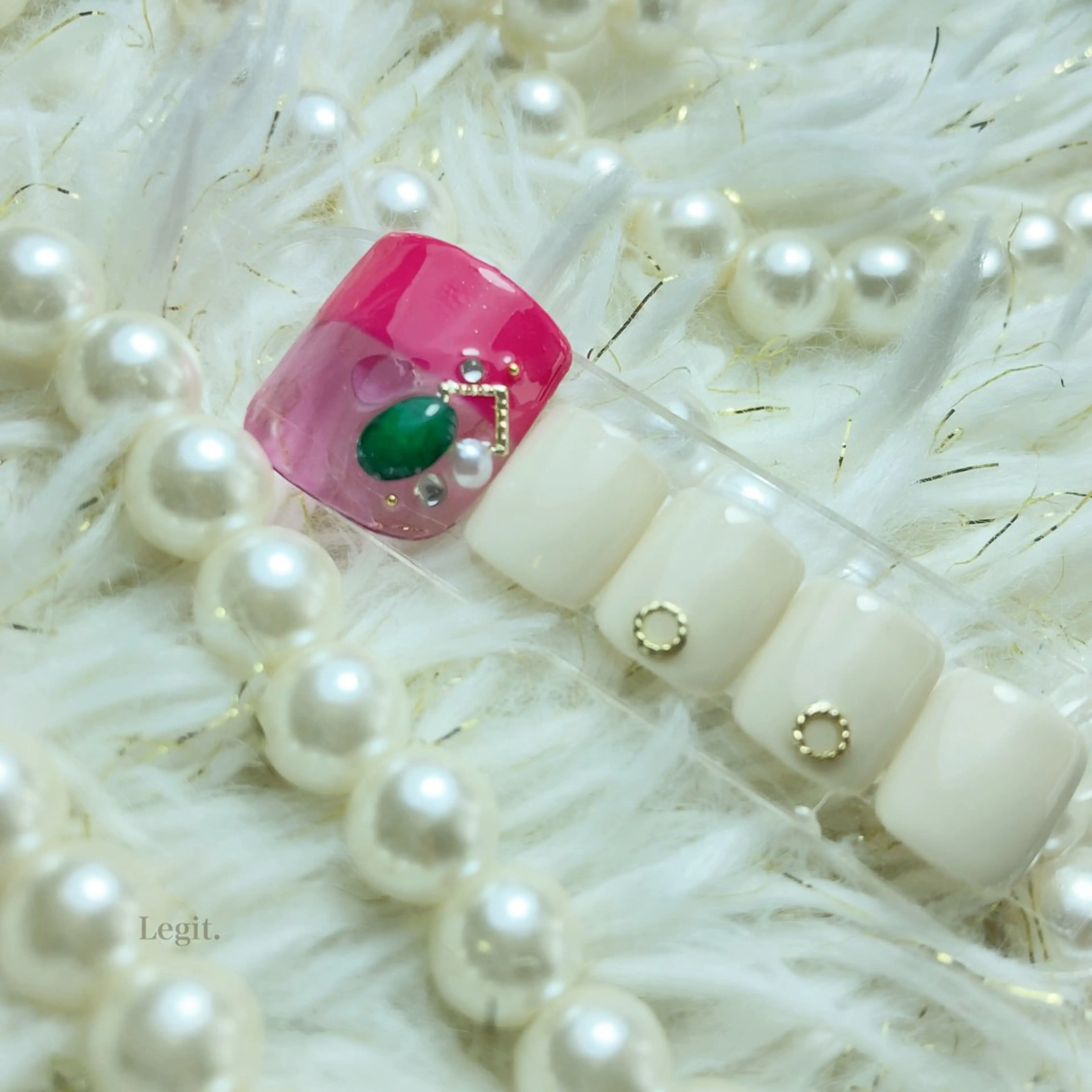 ネイル Legit nail salonのネイルデザイン