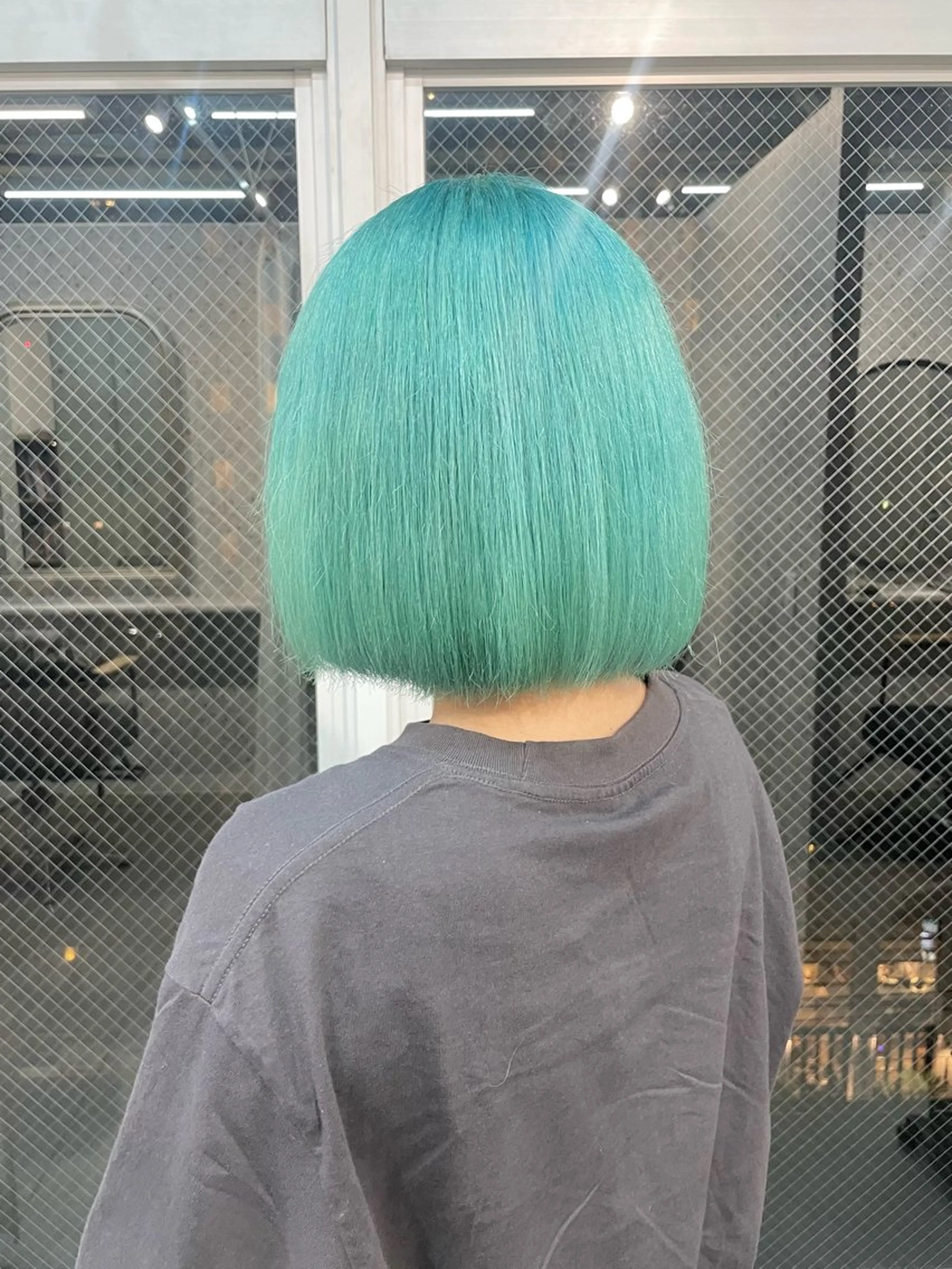 ミディアム カラー ミント ミントグリーン lani hair salon所属・SHOTO ハイトー ン/デザインカラーのヘアスタイル