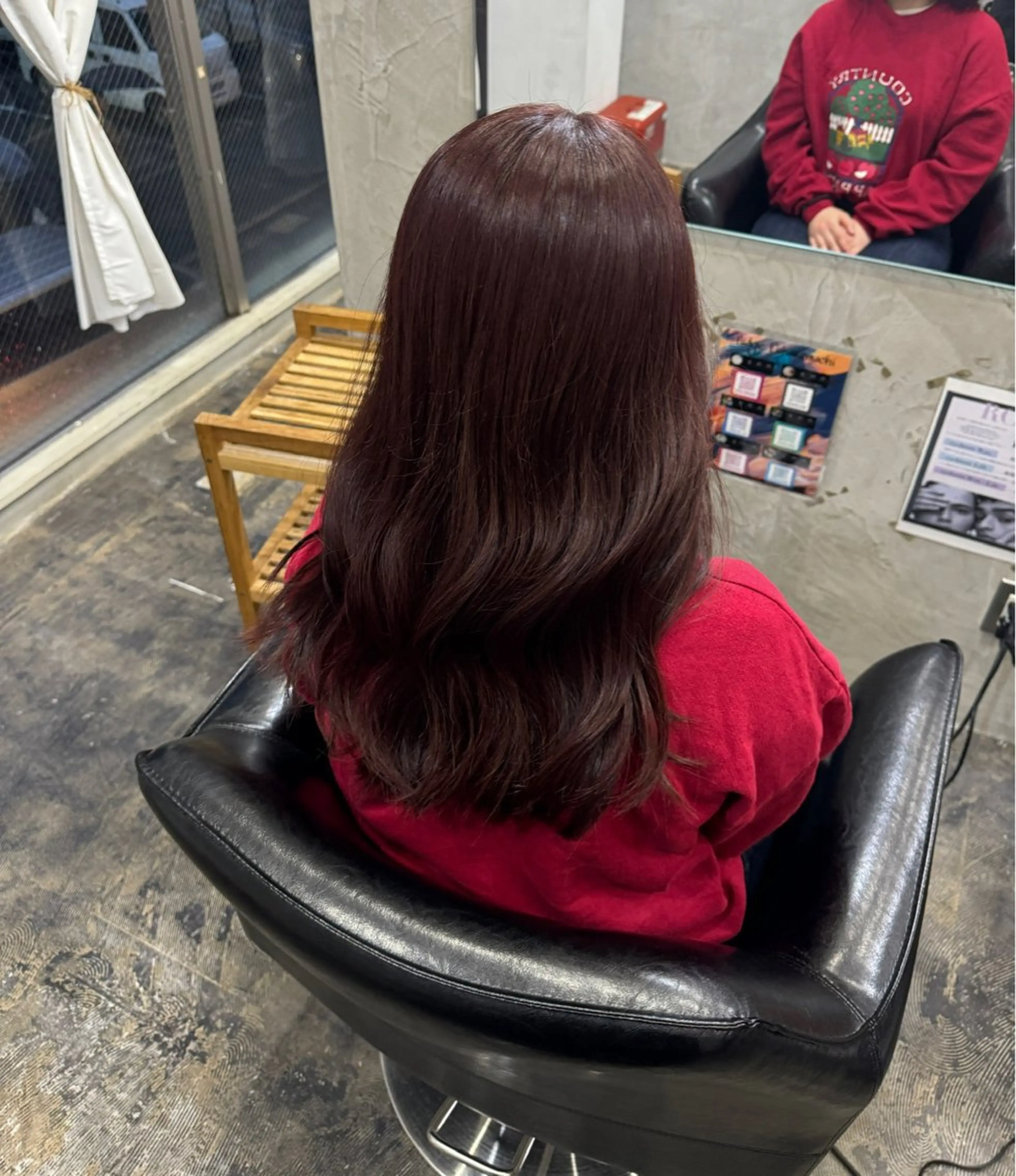 ロング ピンクブラウン ヘアカラー MaisonHALU さくらのヘアスタイル