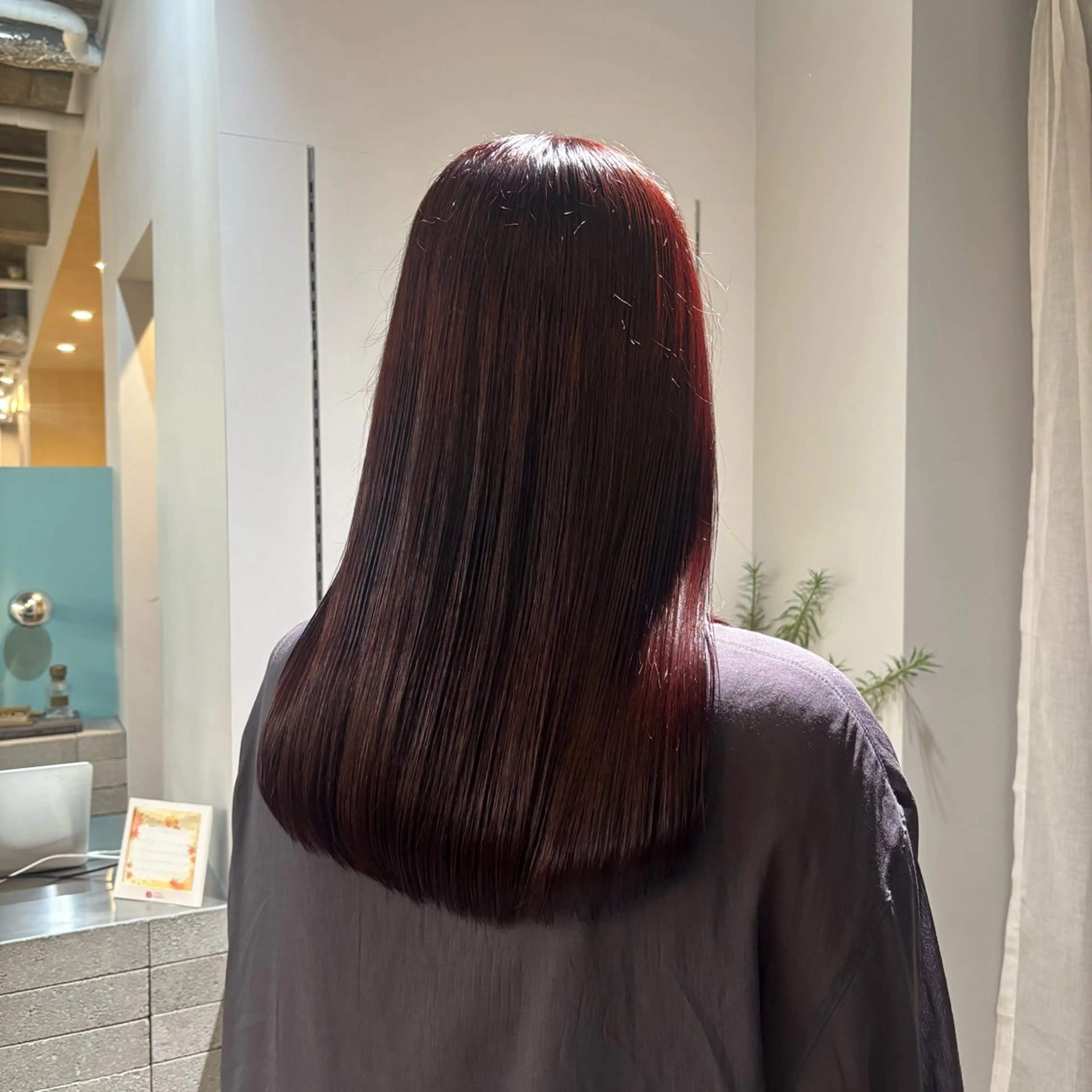 カラー レッドカラー cipre 桃和のヘアスタイル