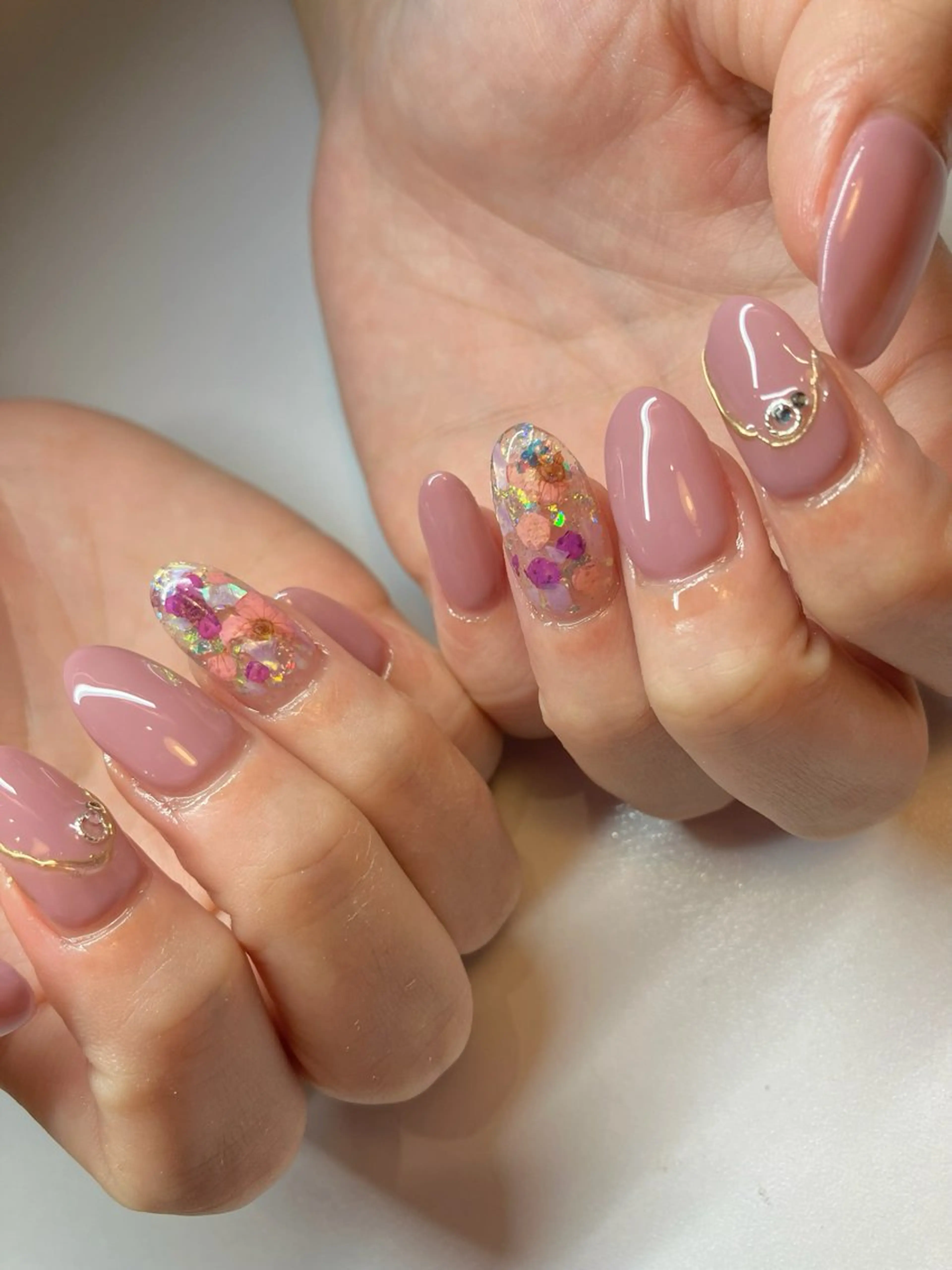 ネイル メラネイル所属・米良 裕子のネイルデザイン