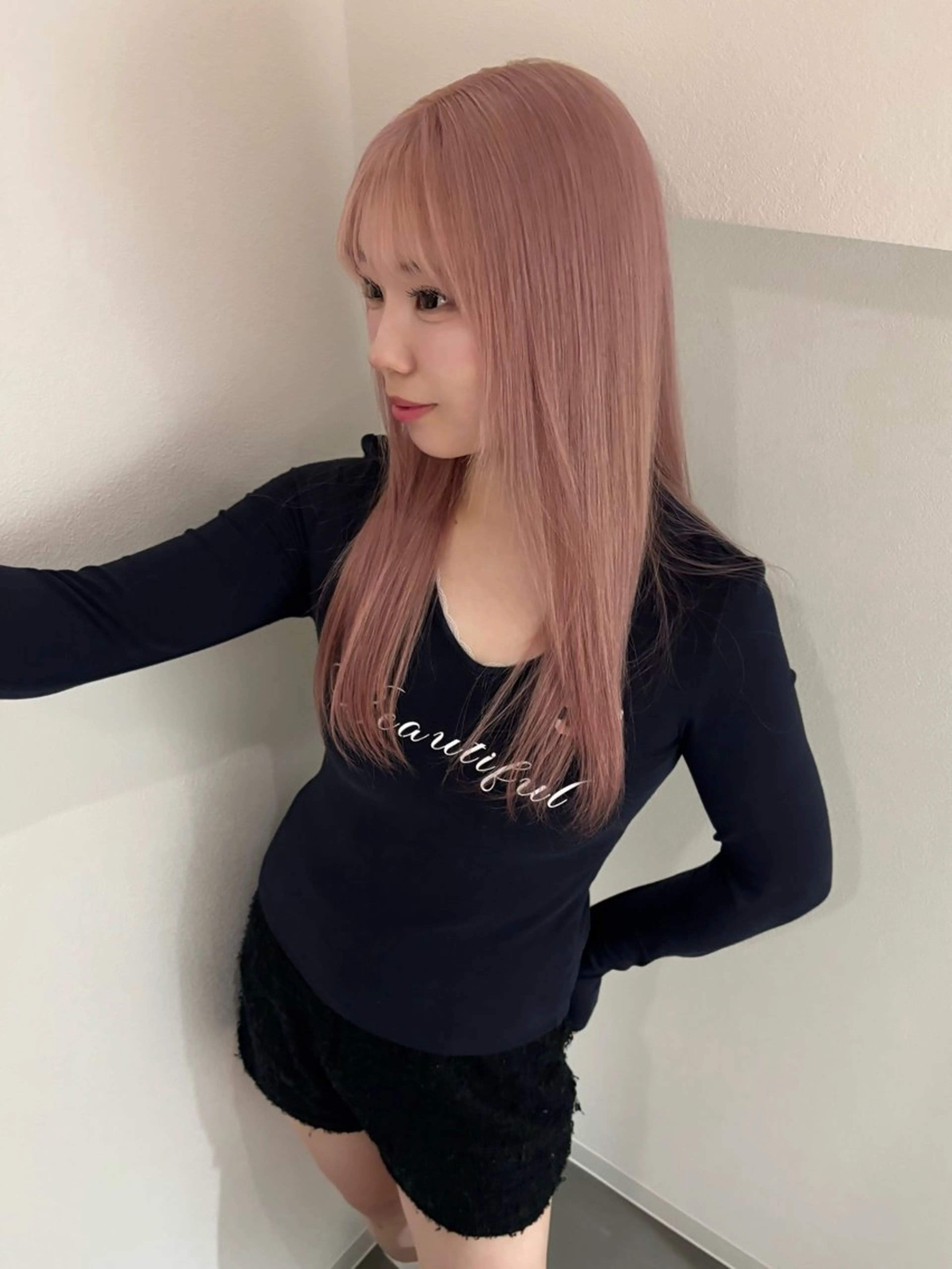 ロング ヘアカラー トリートメント MONIQA sakae所属・hina/ハイトーン /ピンクカラー🎀のヘアスタイル