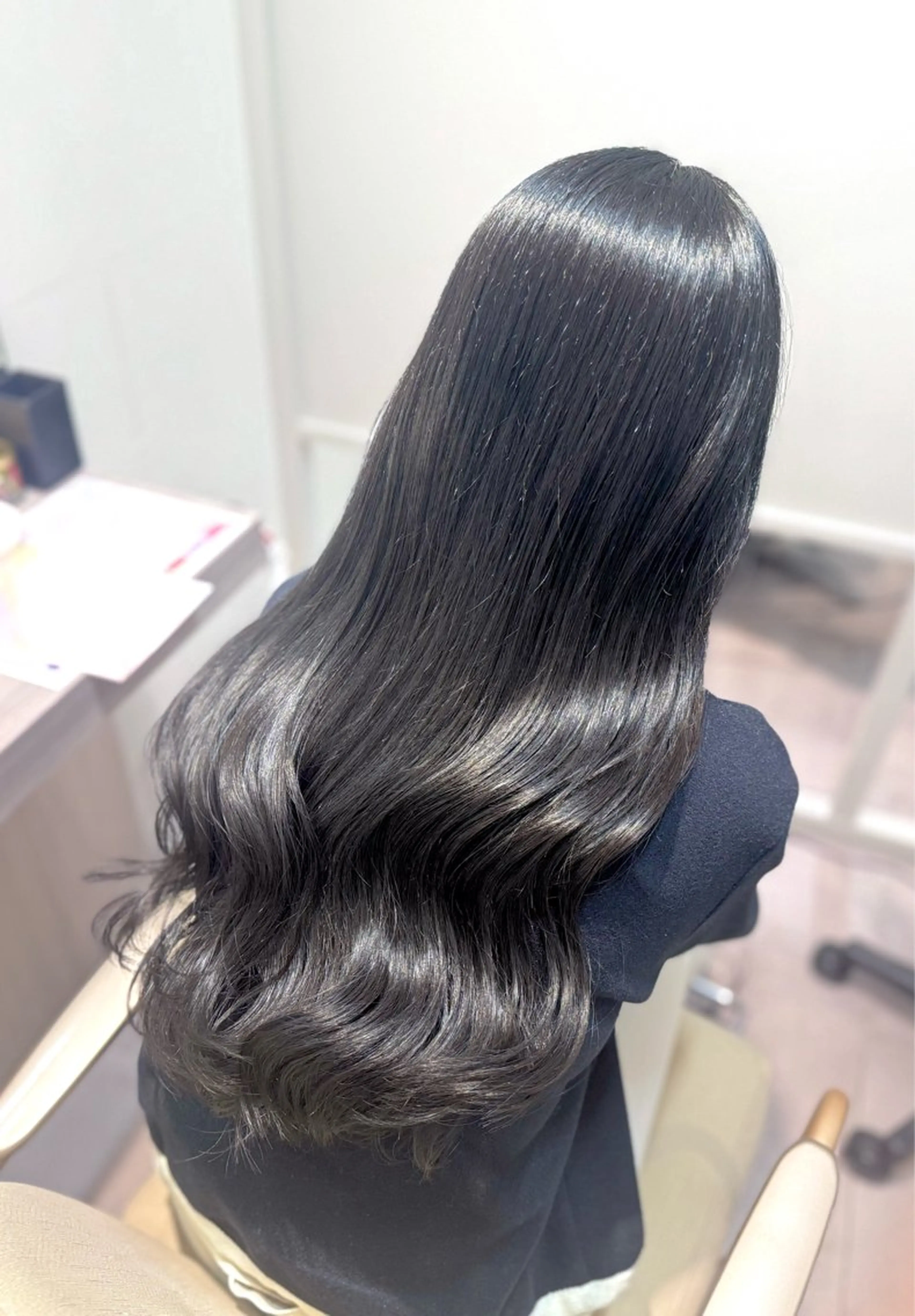 ロング カラー 透明感カラー カット ヘアカラー トリートメント 渡邉 美咲のヘアスタイル