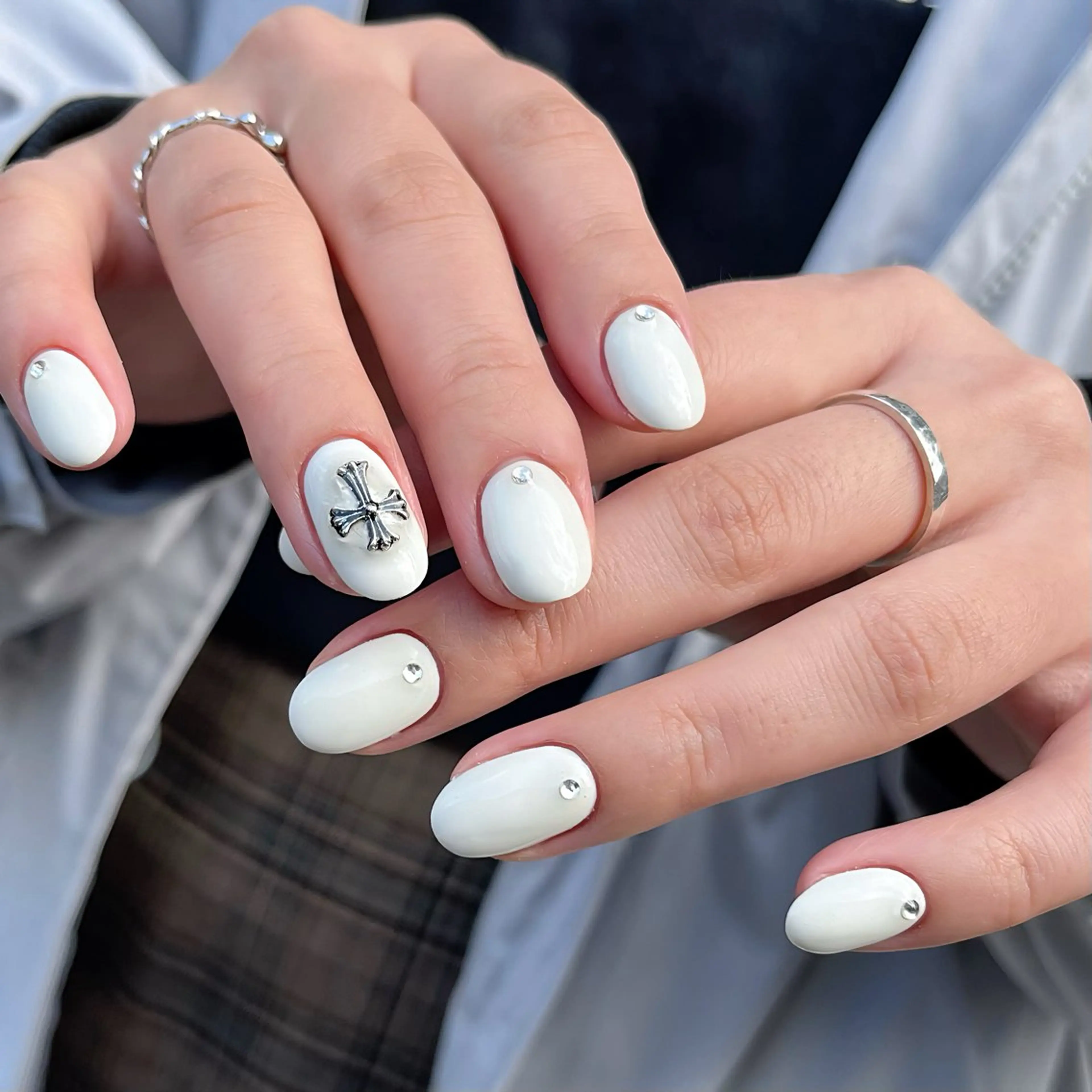 ネイル オーロラネイル チークネイル フレンチネイル 韓国ネイル 春ネイル ハンドネイル ハンドケア 🫧OPELIA NAIL渋谷🫧のネイルデザイン