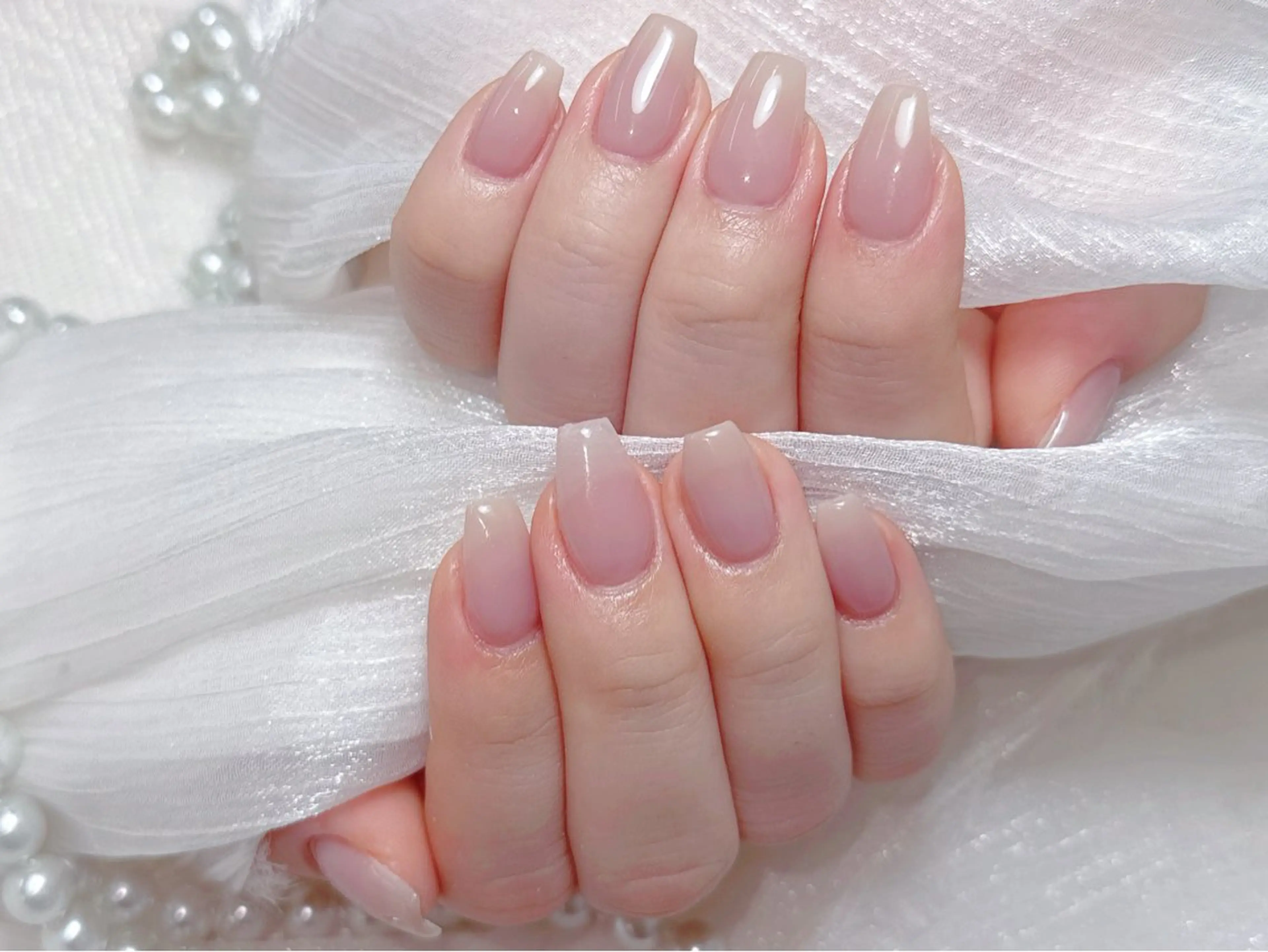 ネイル オーロラネイル フレンチネイル グラデーション 韓国ネイル マグネットネイル ハンドネイル NOA NAILのネイルデザイン