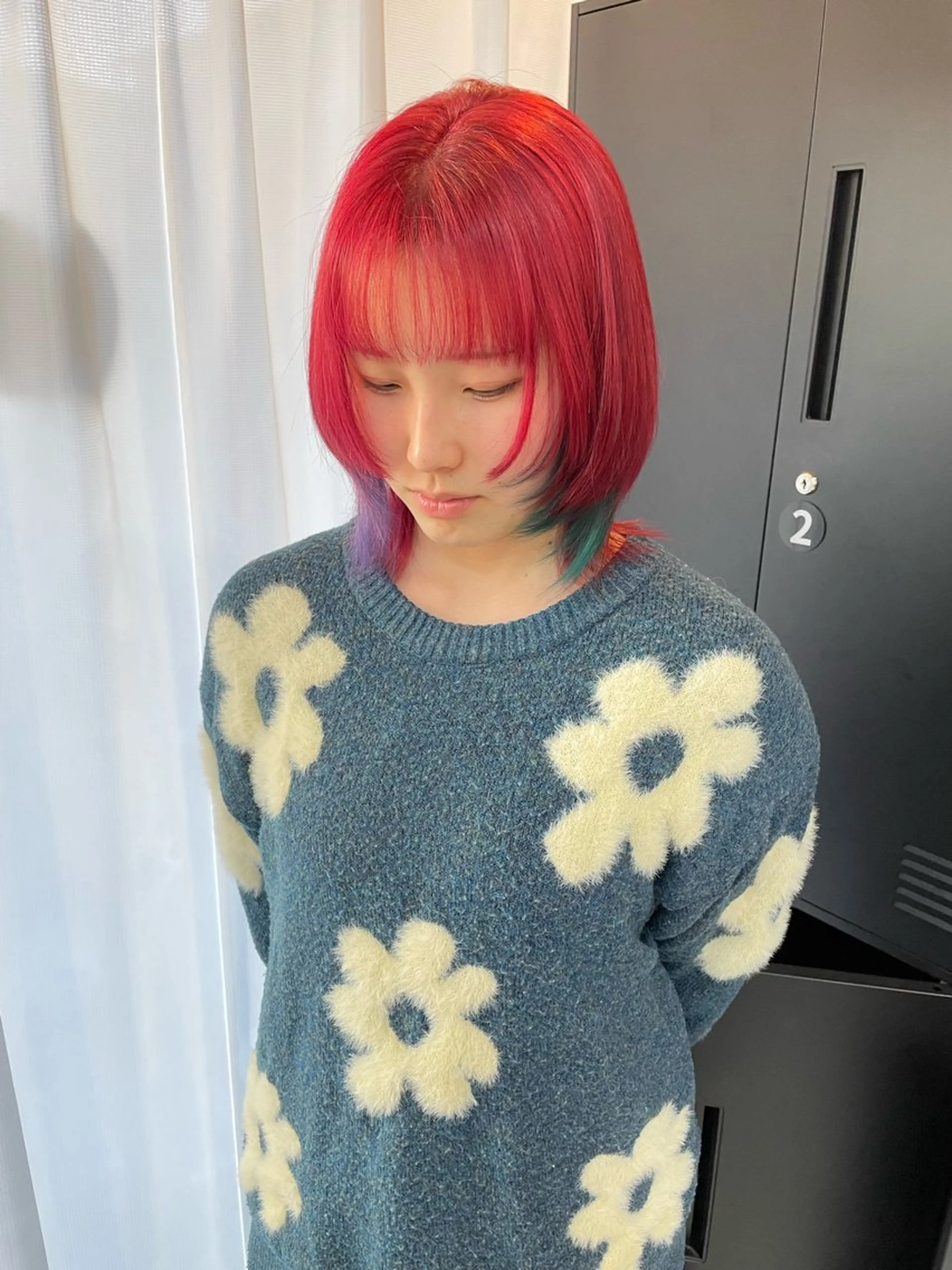 ミディアム カラー 中嶋 颯和のヘアスタイル