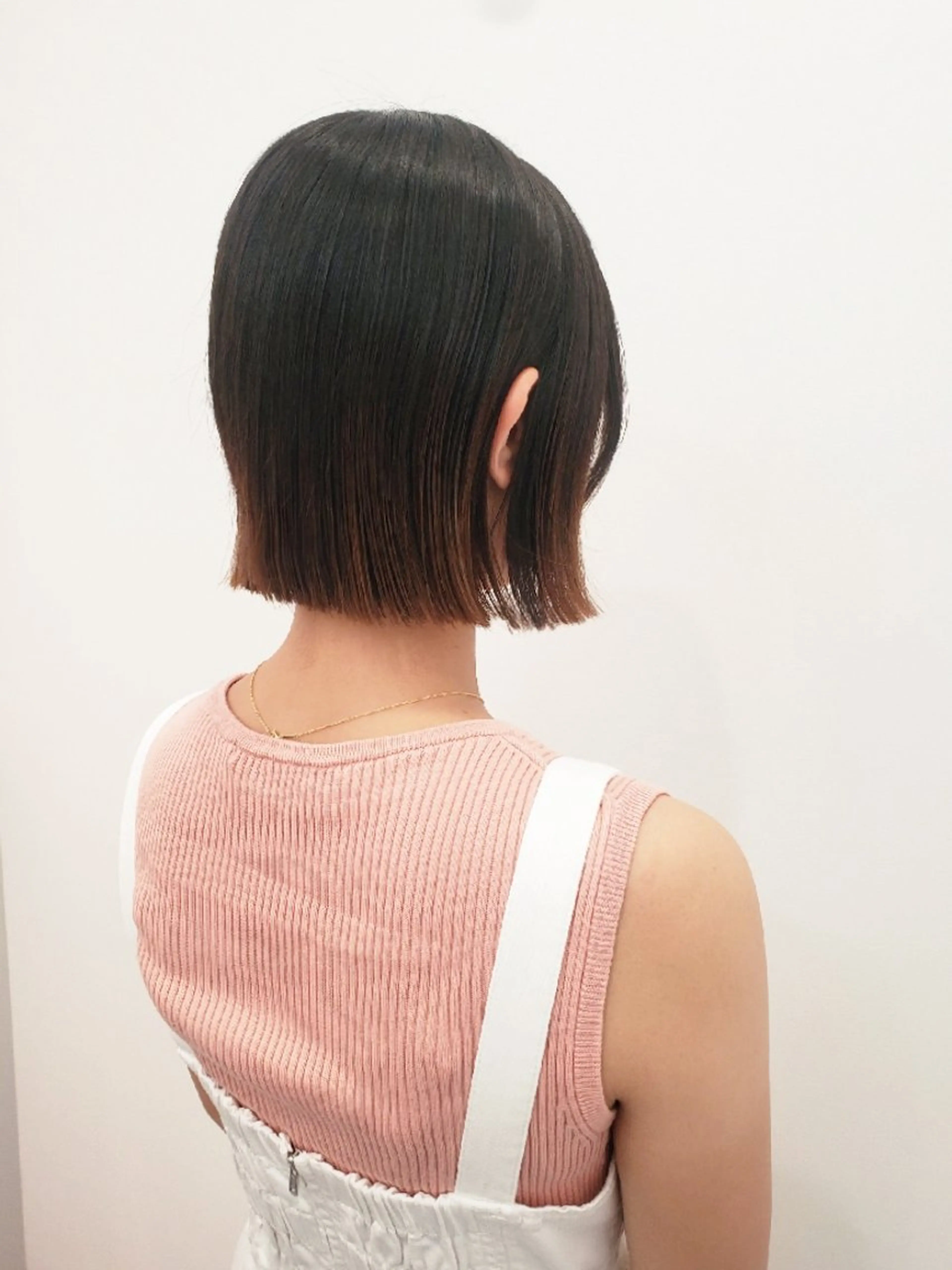 ショート 齋藤 愛美のヘアスタイル