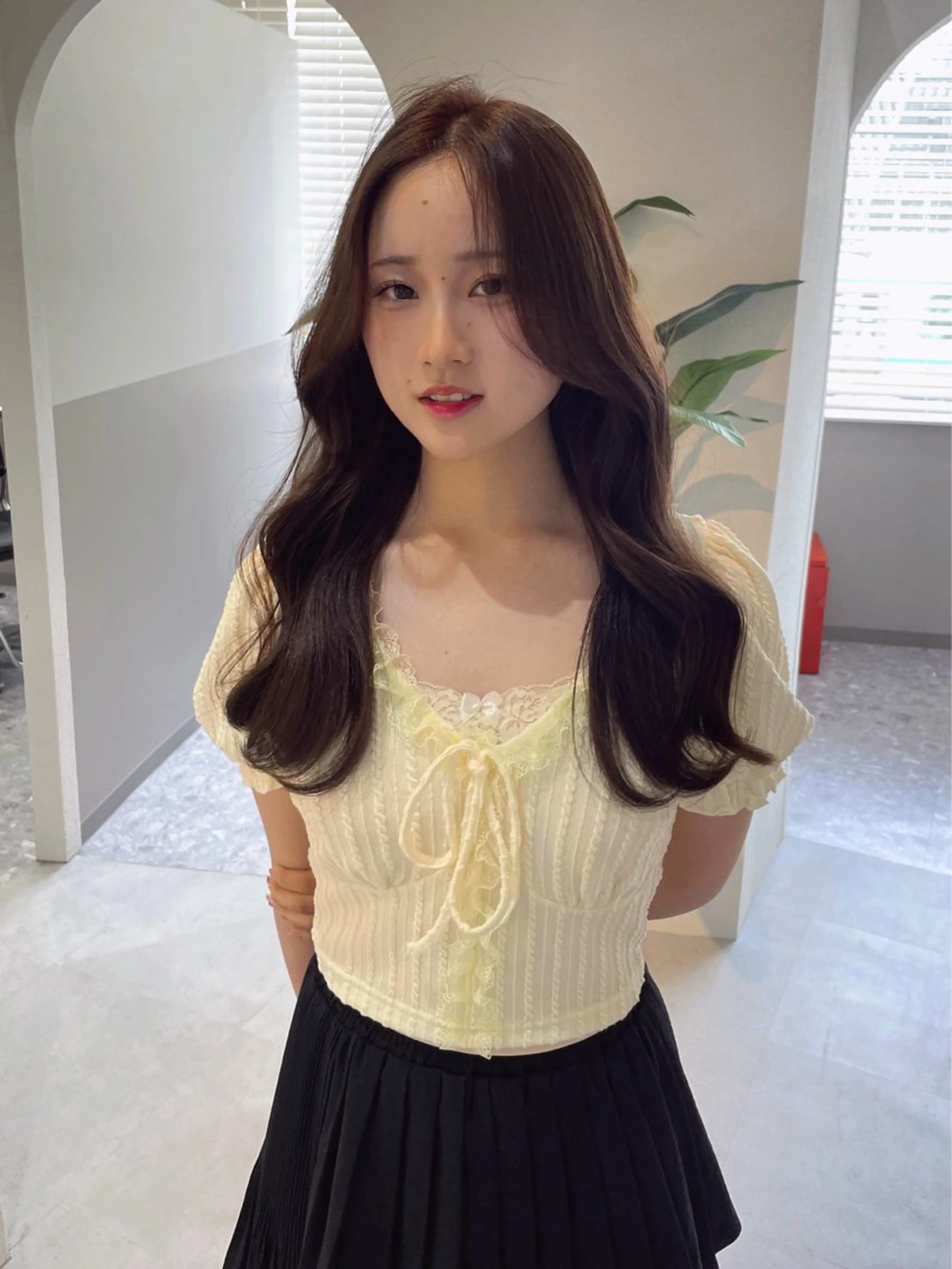 セミロング カット ヘアカラー トリートメント 🇰🇷韓国ヘア 🤍レイヤーカットのヘアスタイル