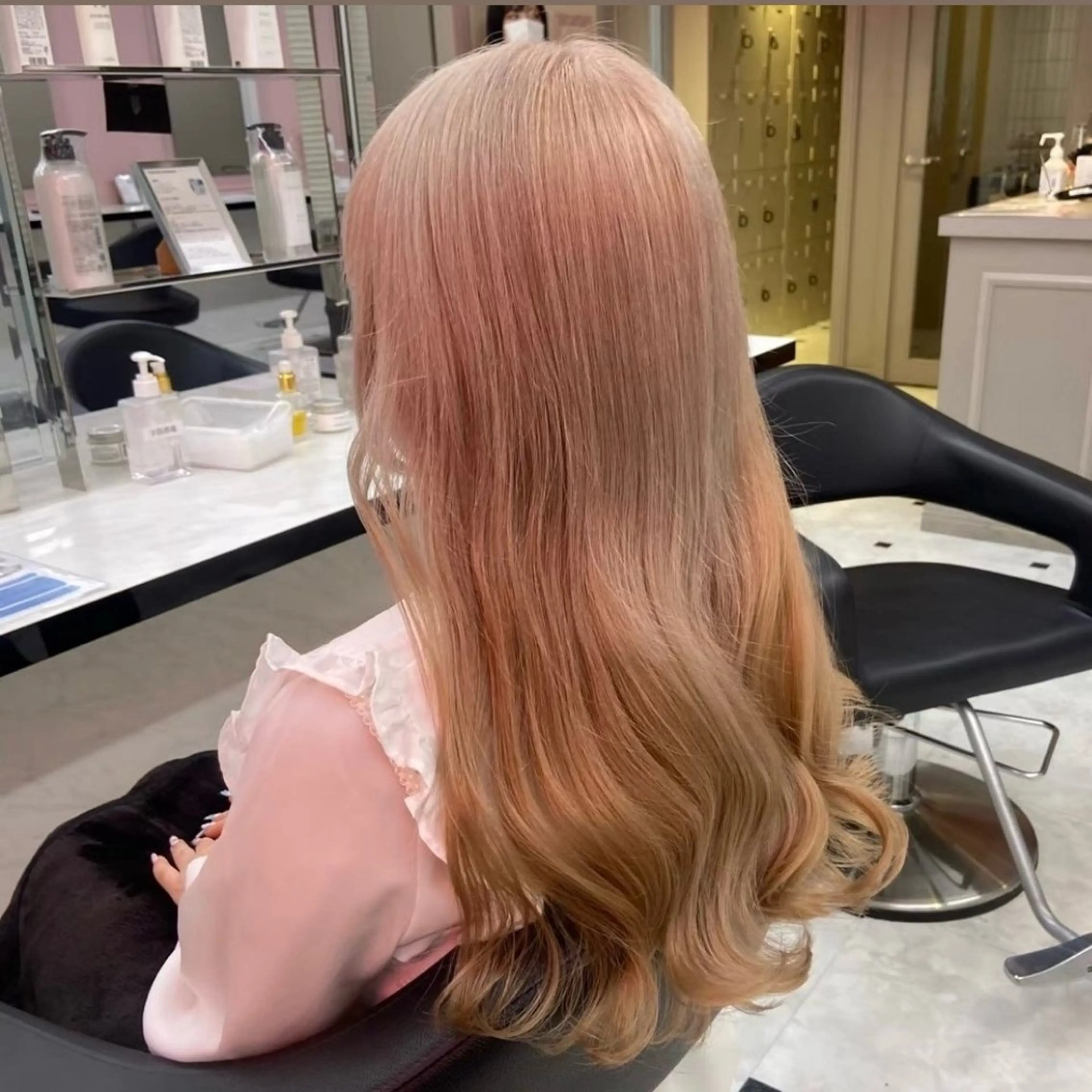 ロング カラー ヘアアレンジ ヘアカラー 🎀 yuuka🎀のヘアスタイル