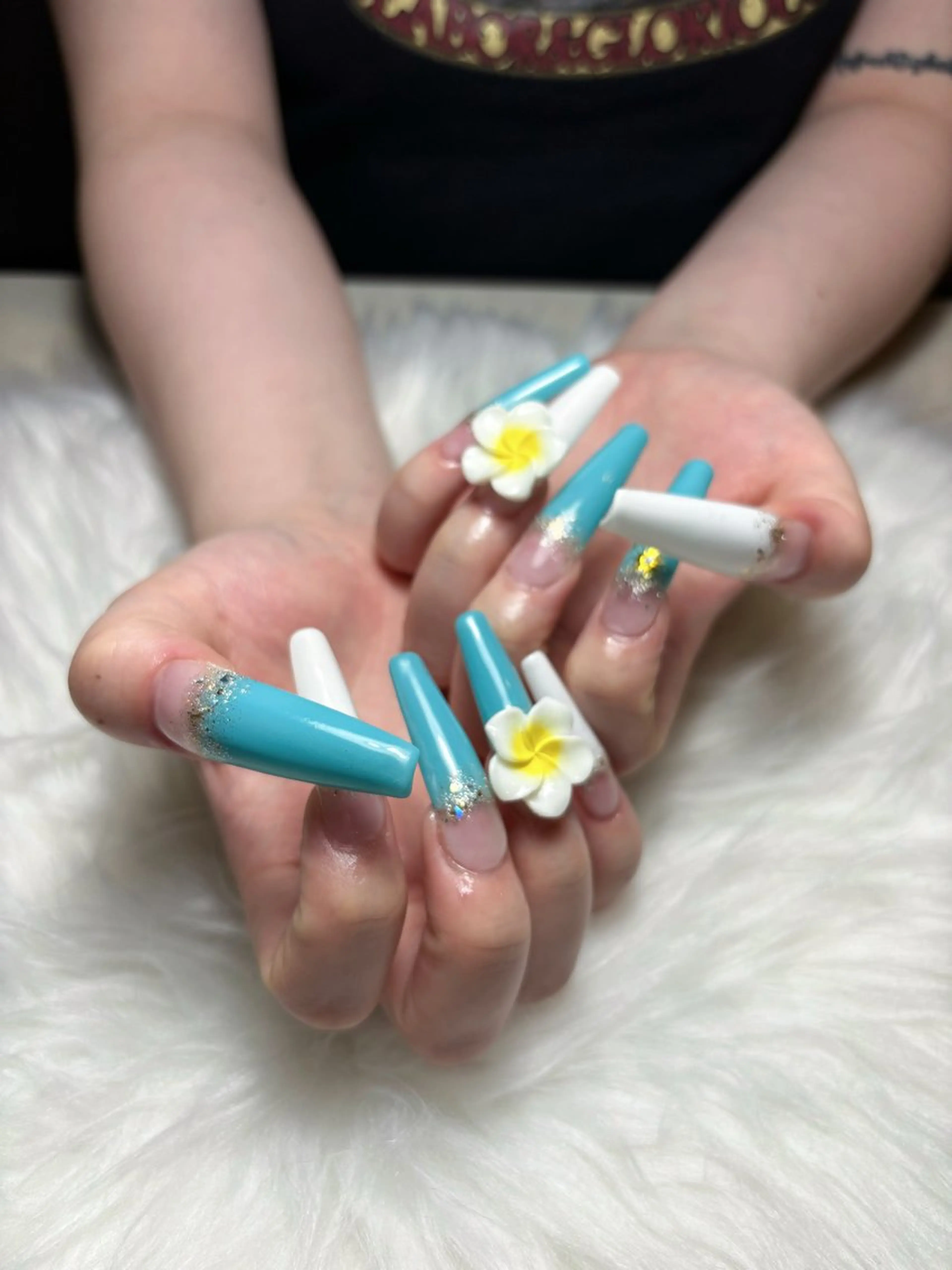 ネイル ハンドネイル nailsalon  coral所属・nail salon 𓇼coralのネイルデザイン