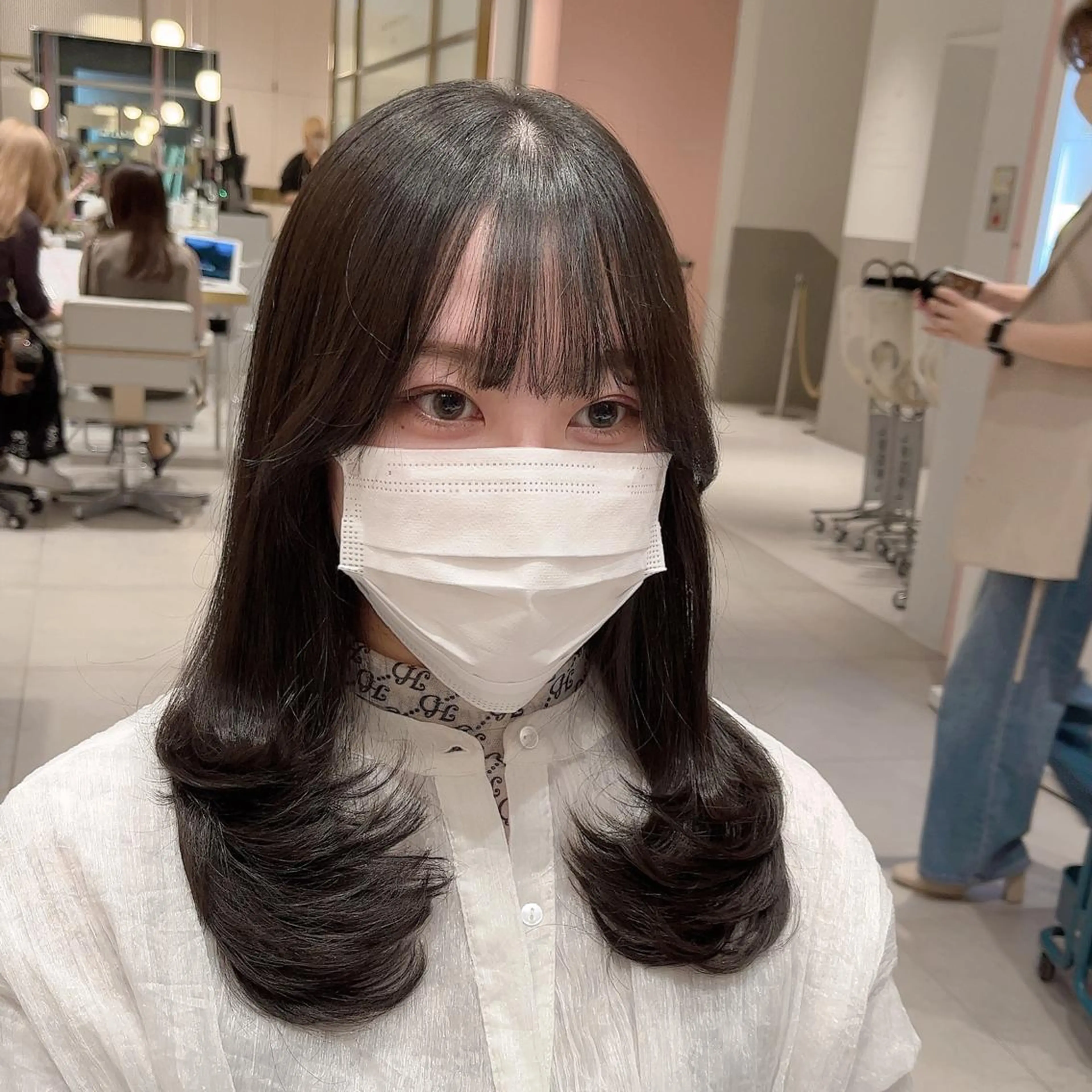 ロング カラー ベージュカラー オリーブベージュ ハイレイヤー レイヤーカット 赤羽今日子/レイヤー /盛れる顔まわりのヘアスタイル