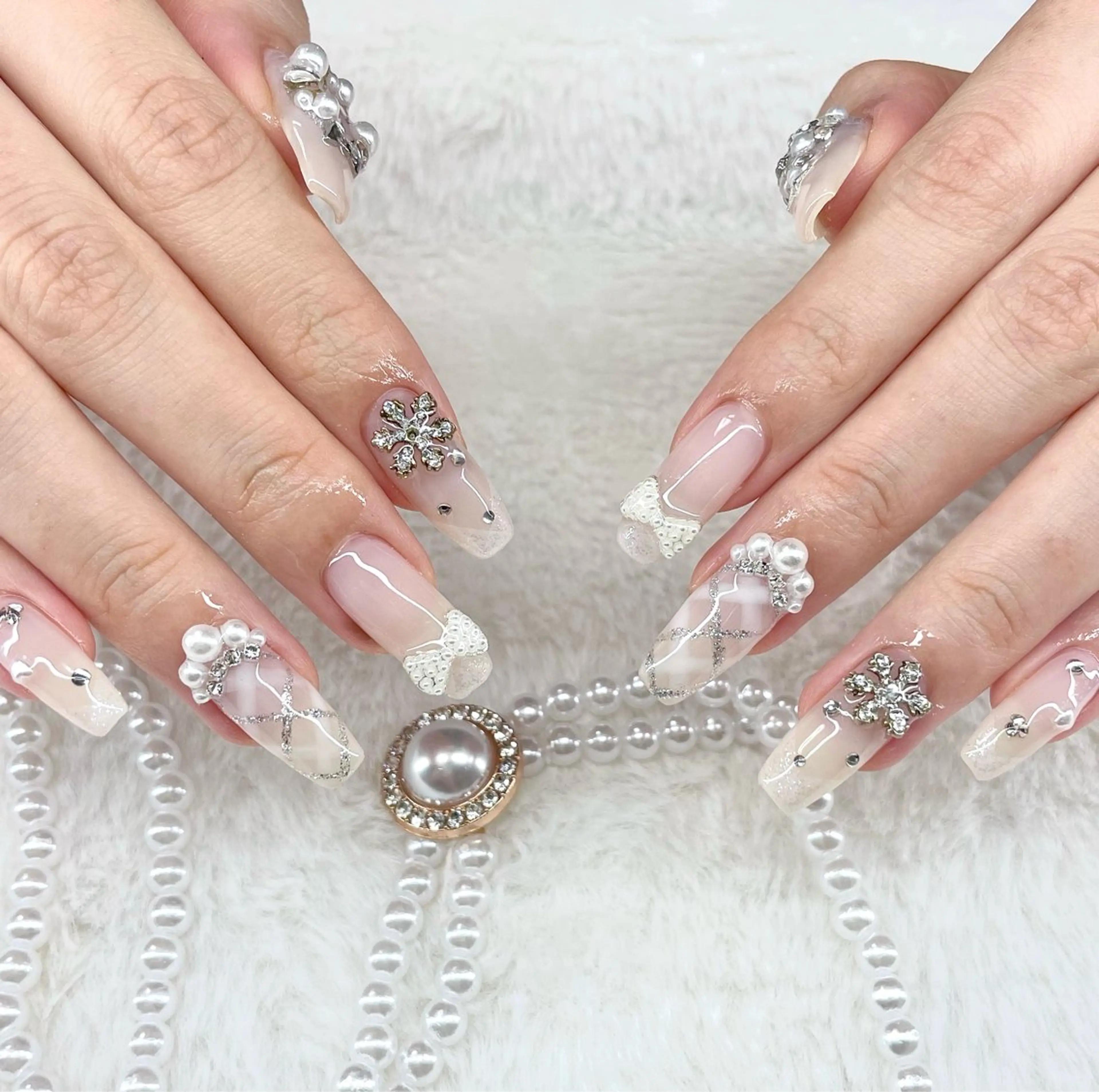 ネイル ChouChou NAIL SALON所属・サキ ChouChouのネイルデザイン